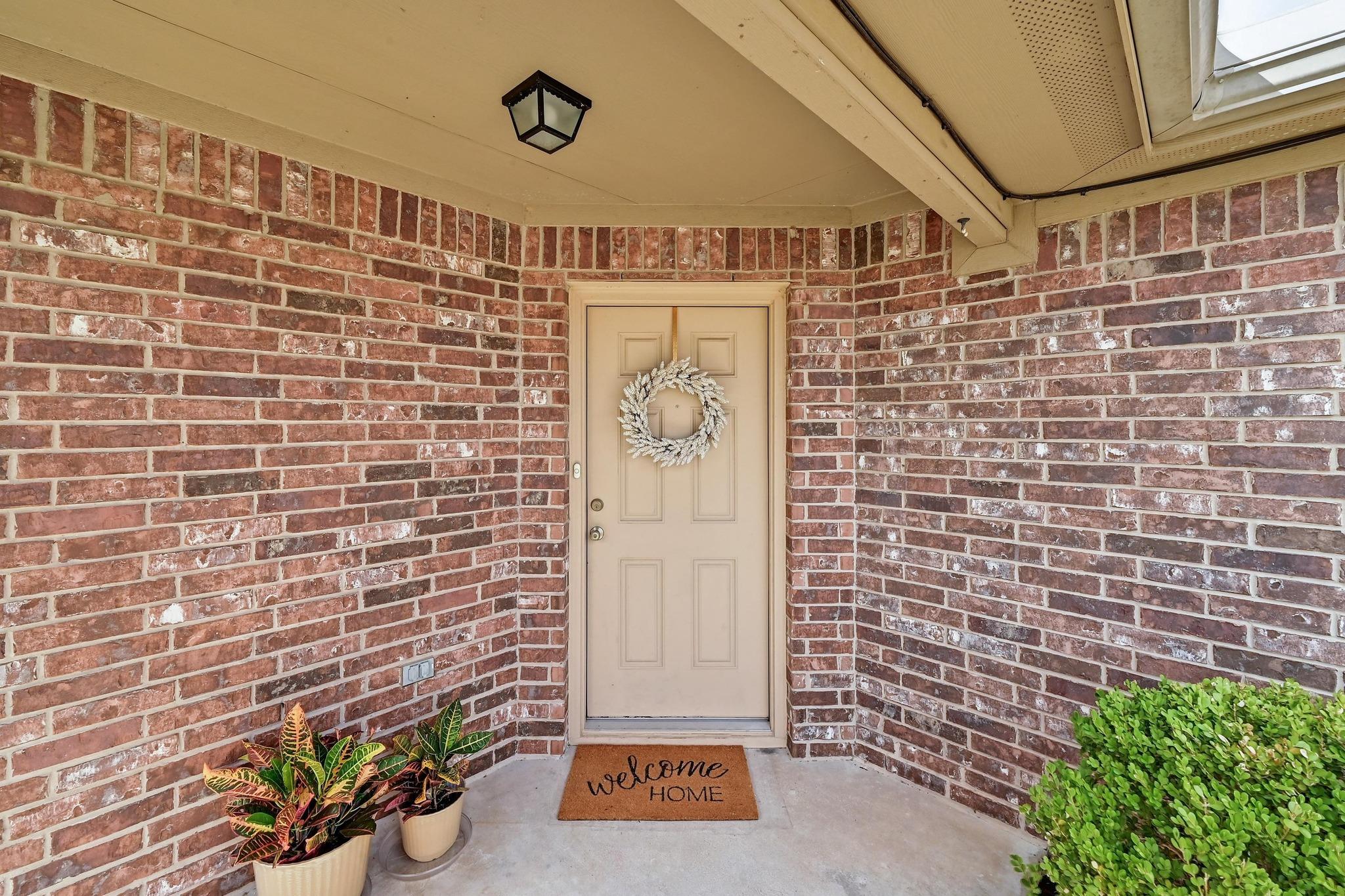 245 Voss, Kyle, TX 78640