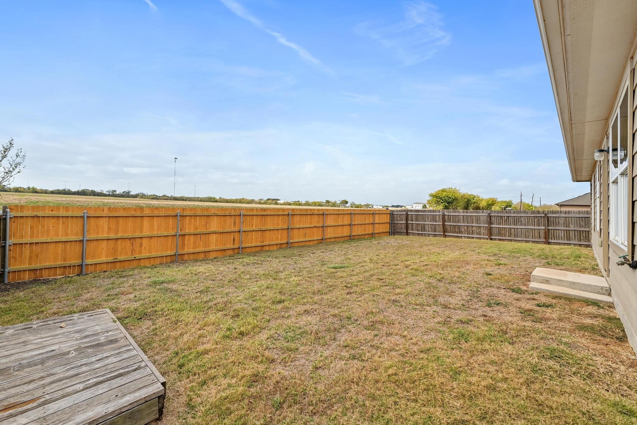 245 Voss, Kyle, TX 78640