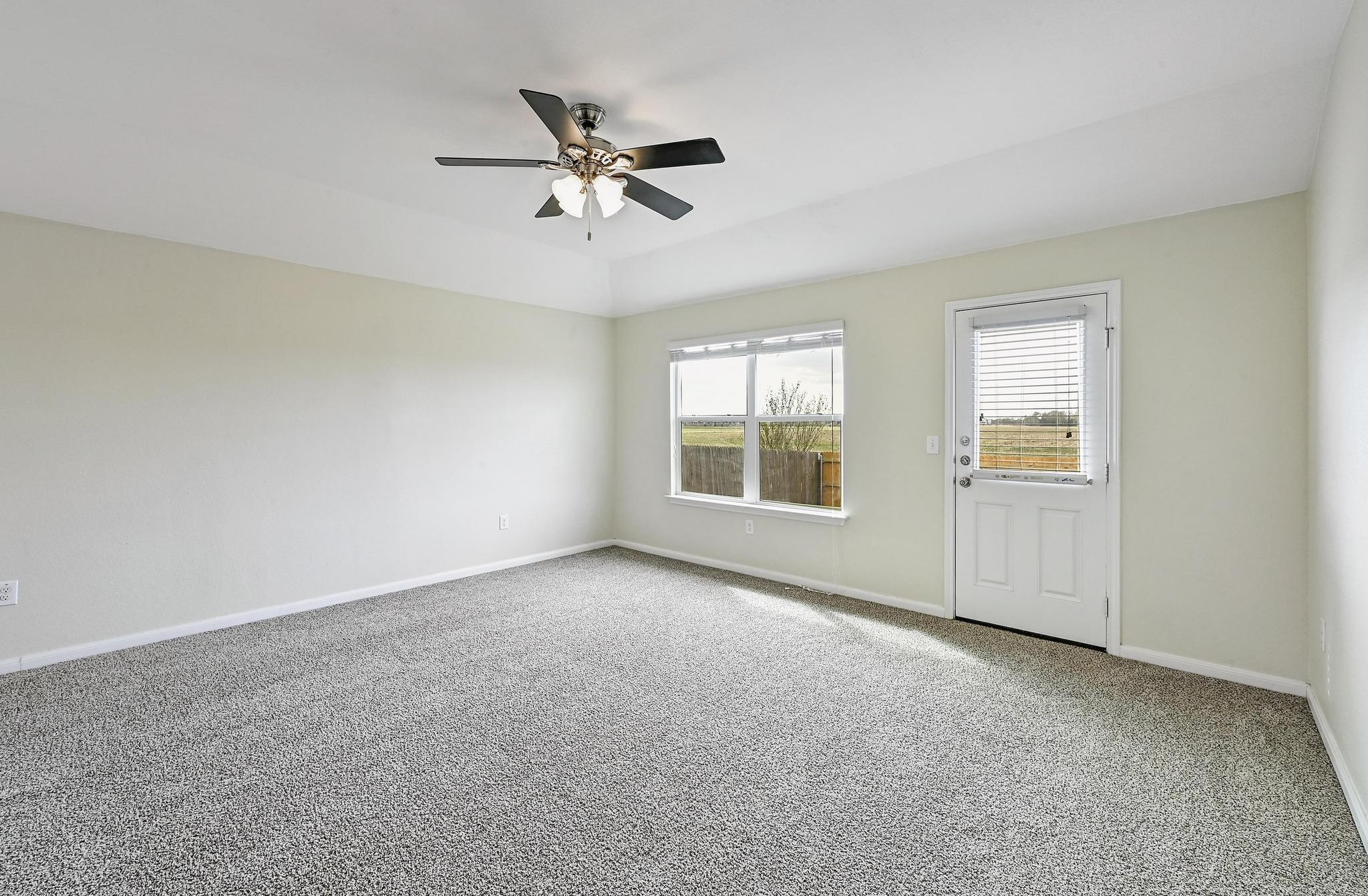 245 Voss, Kyle, TX 78640