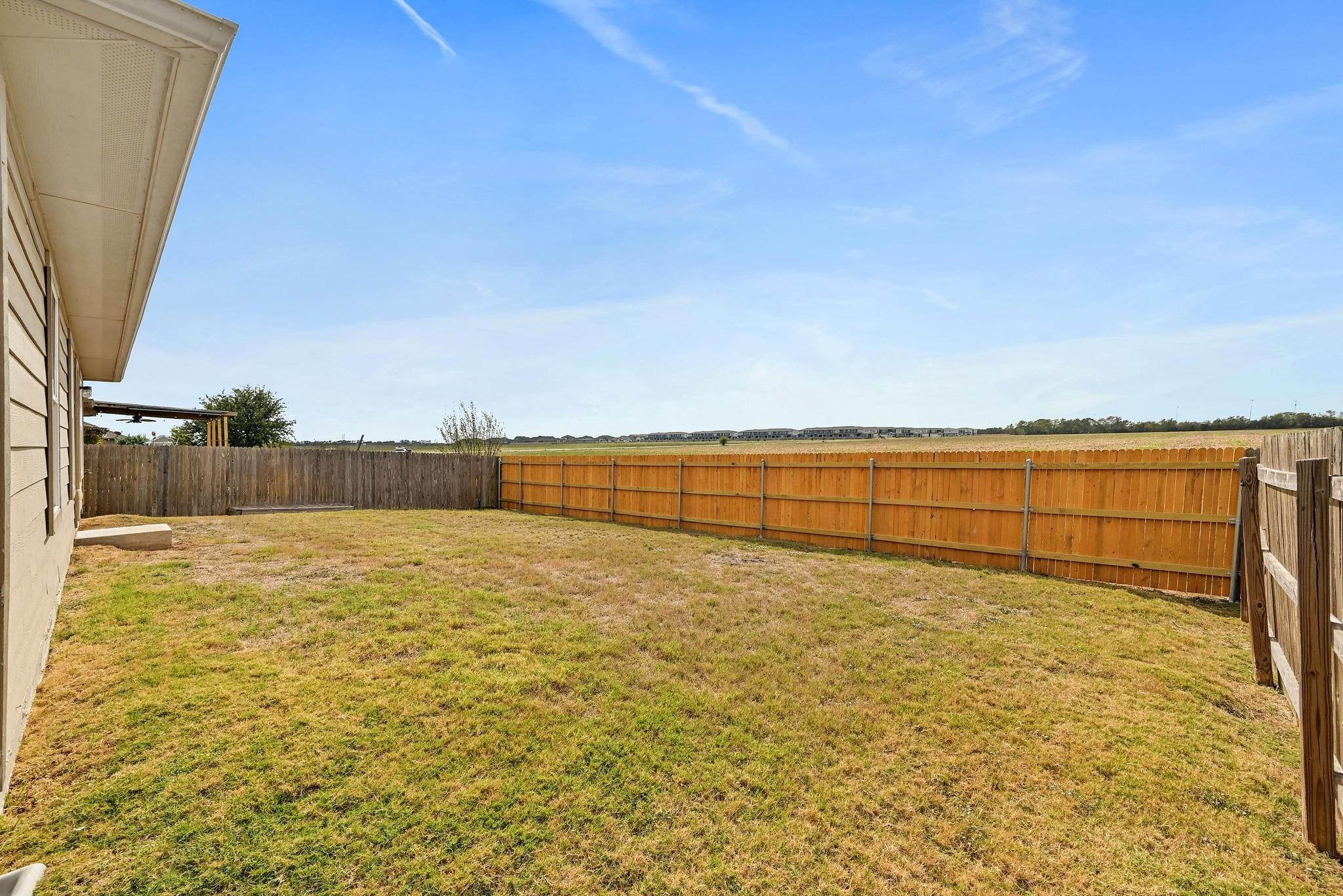 245 Voss, Kyle, TX 78640