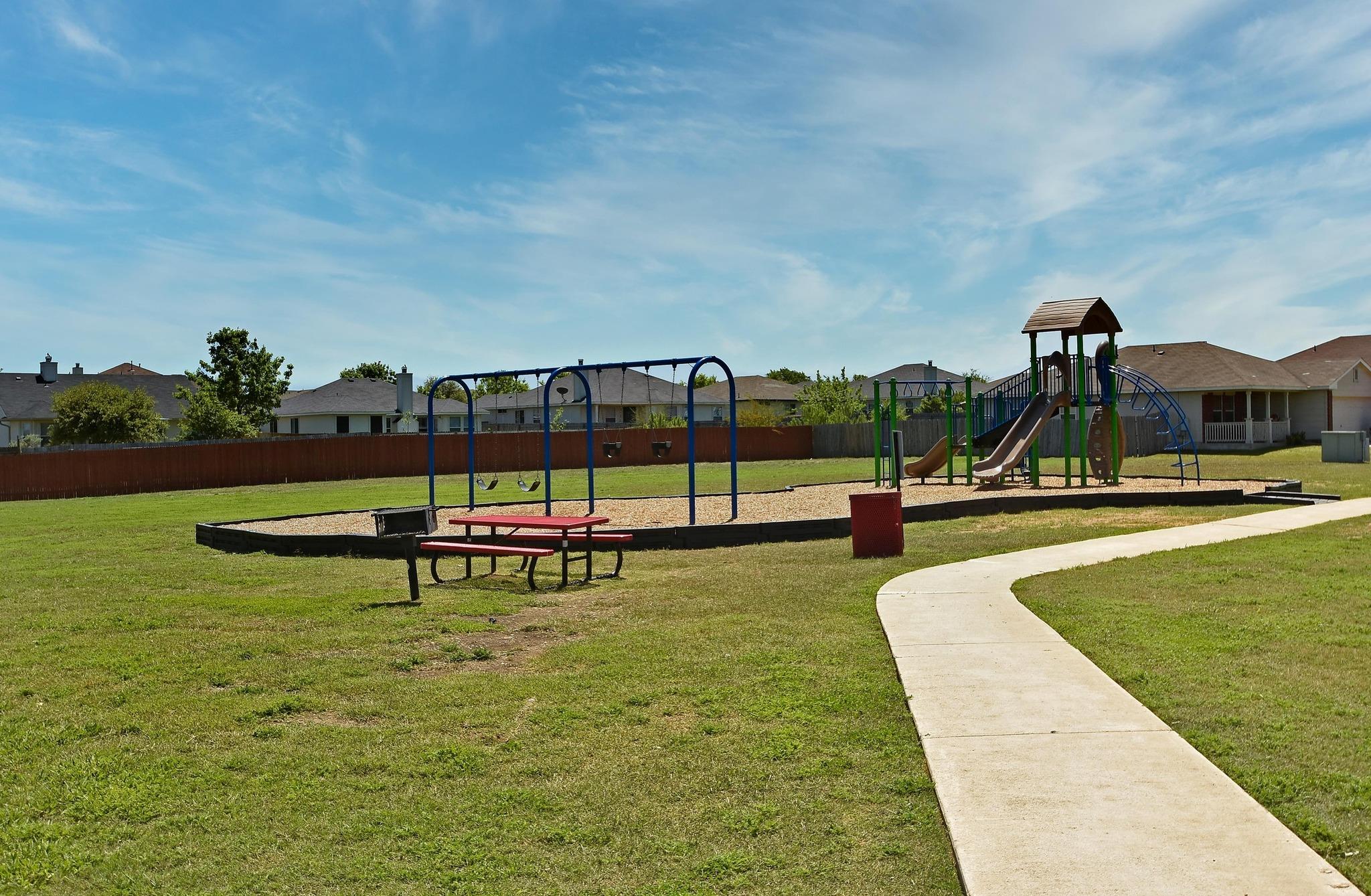 245 Voss, Kyle, TX 78640