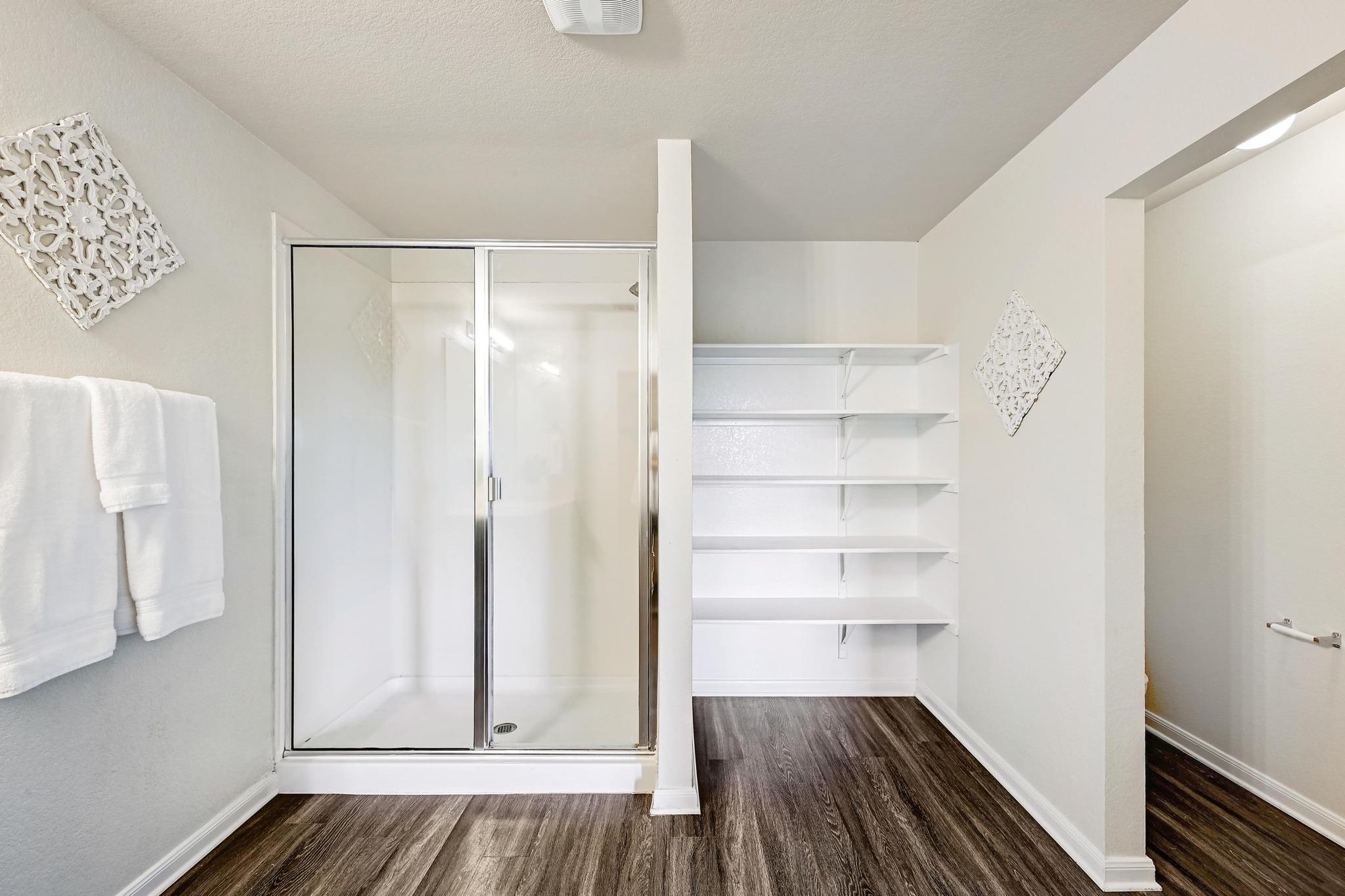 245 Voss, Kyle, TX 78640