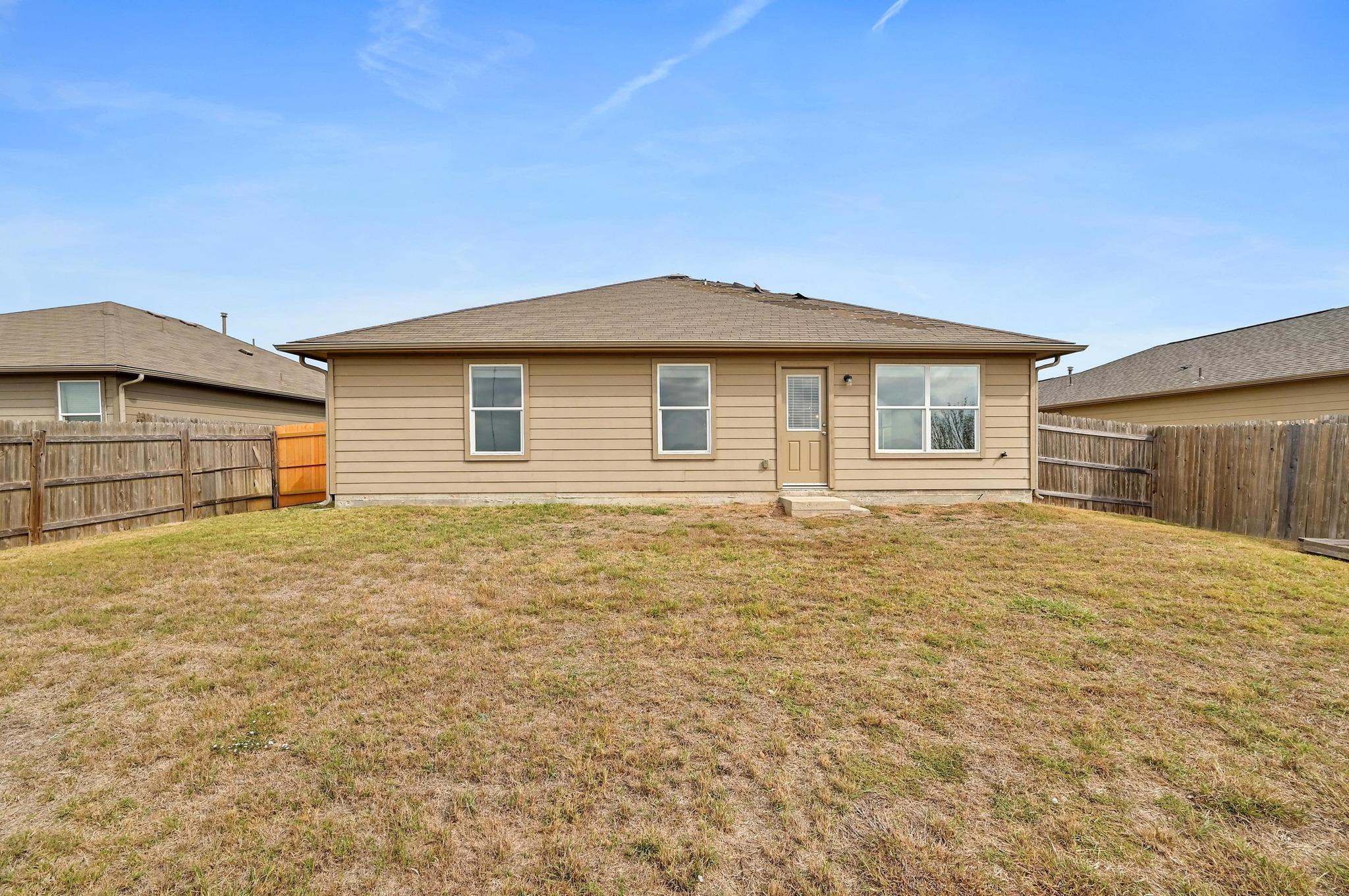 245 Voss, Kyle, TX 78640
