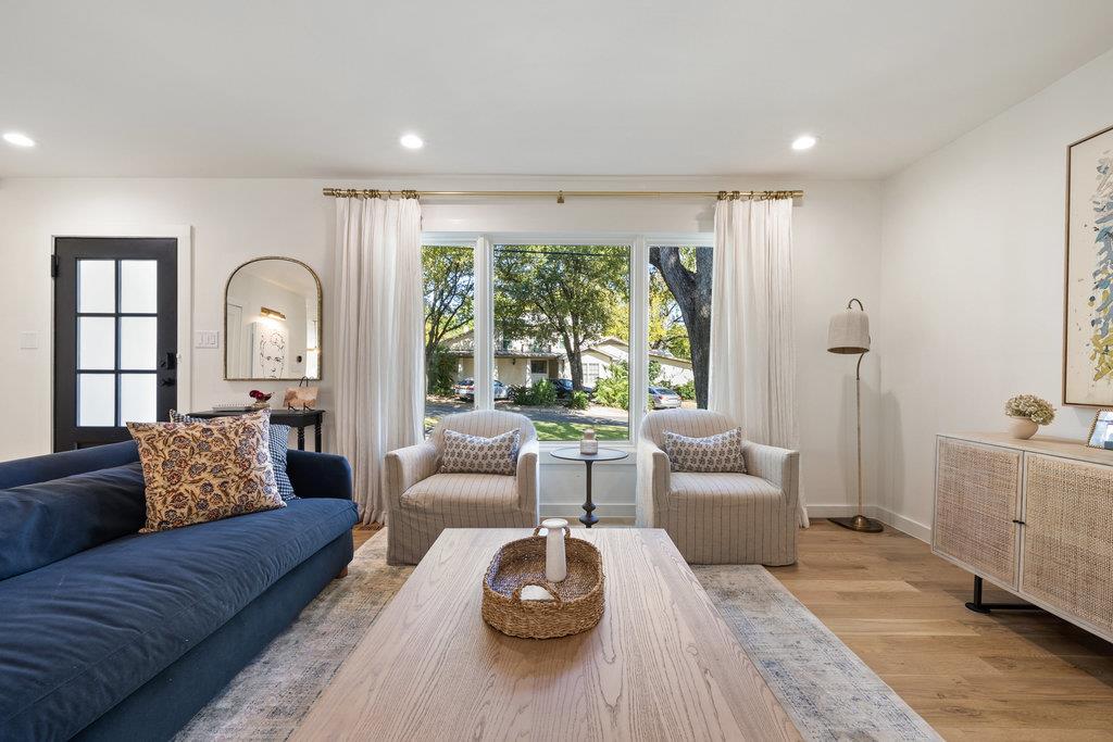 2103 Bowman Ave, Austin, TX 78703