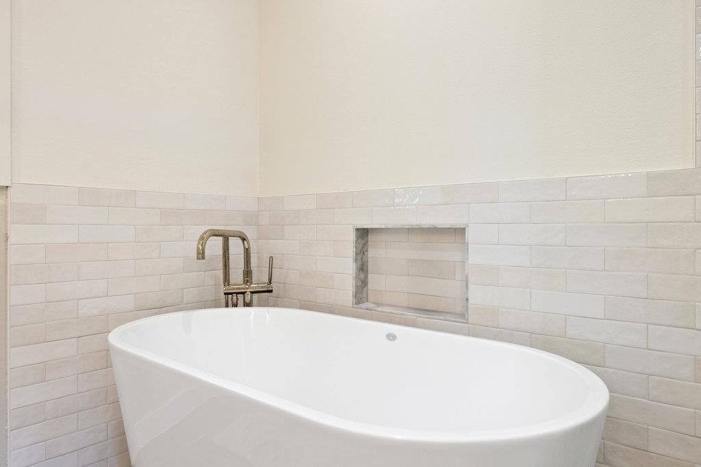 2103 Bowman Ave, Austin, TX 78703