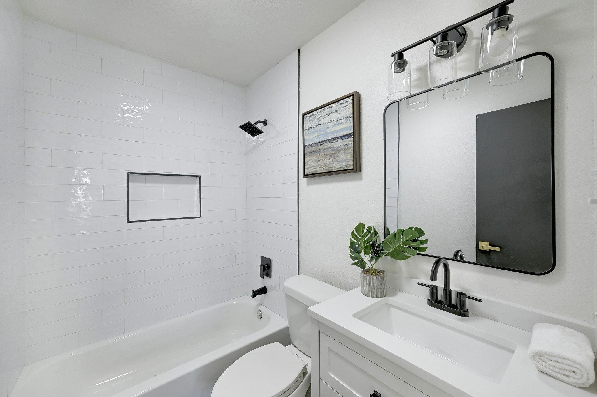 1306 Green Downs Dr, Round Rock, TX 78664