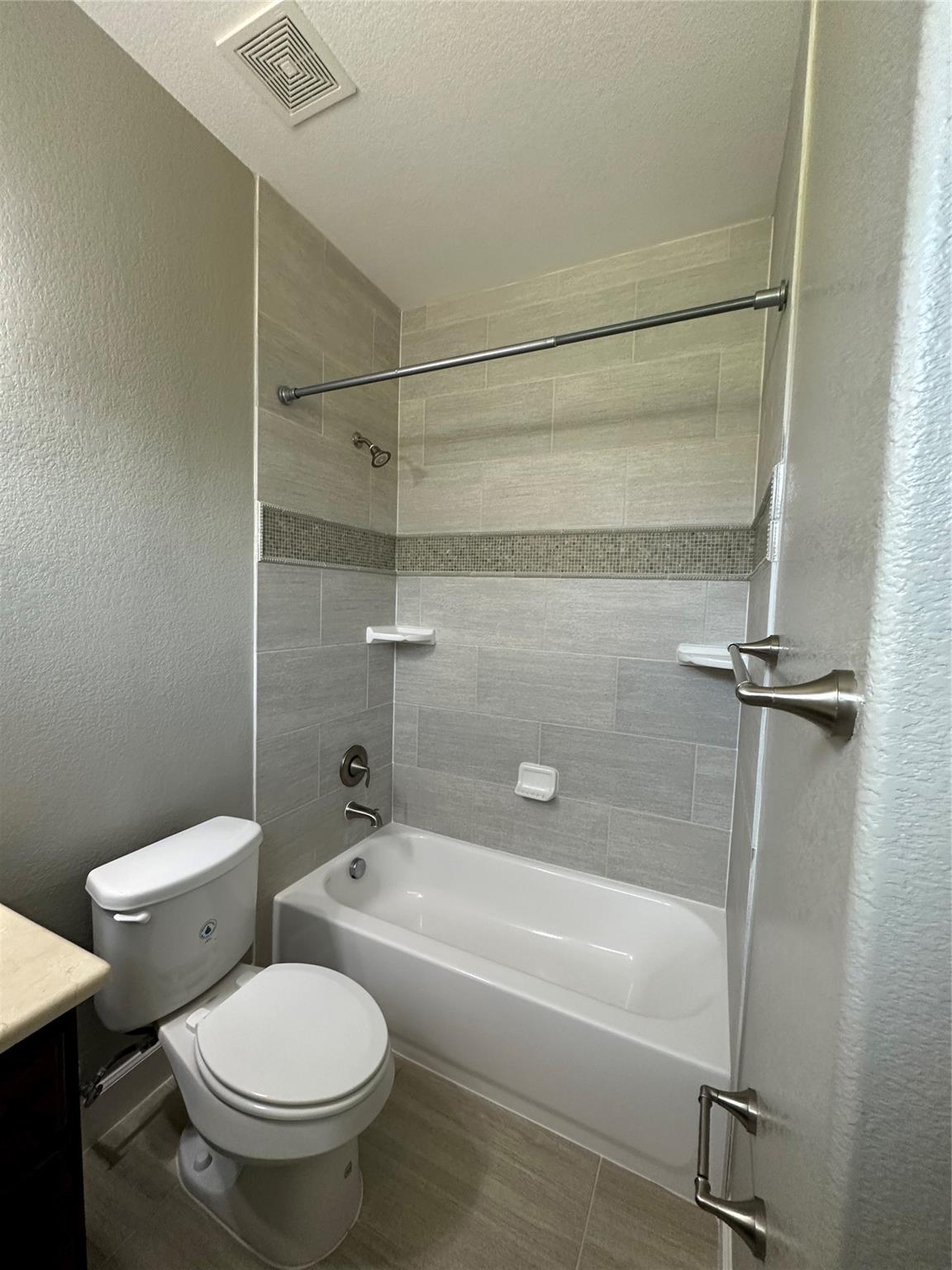 126 Scarlet Harts Ln, Dale, TX 78616