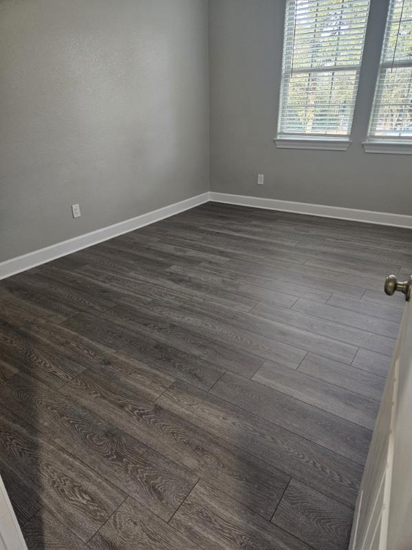 126 Scarlet Harts Ln, Dale, TX 78616