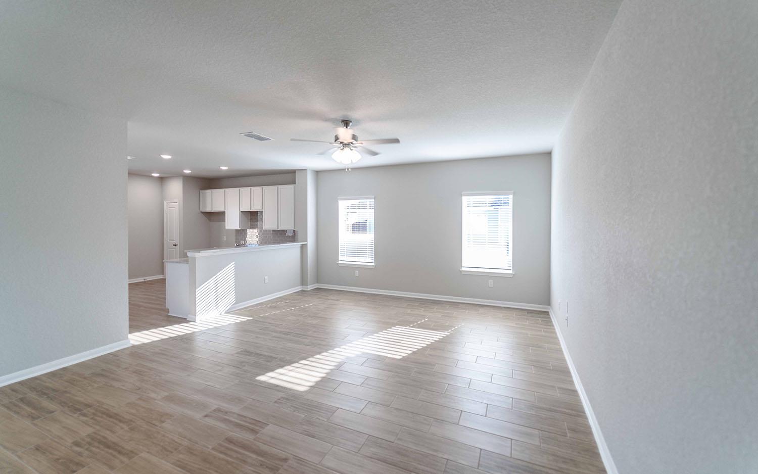 1208 Marvin Grv, Seguin, TX 78155