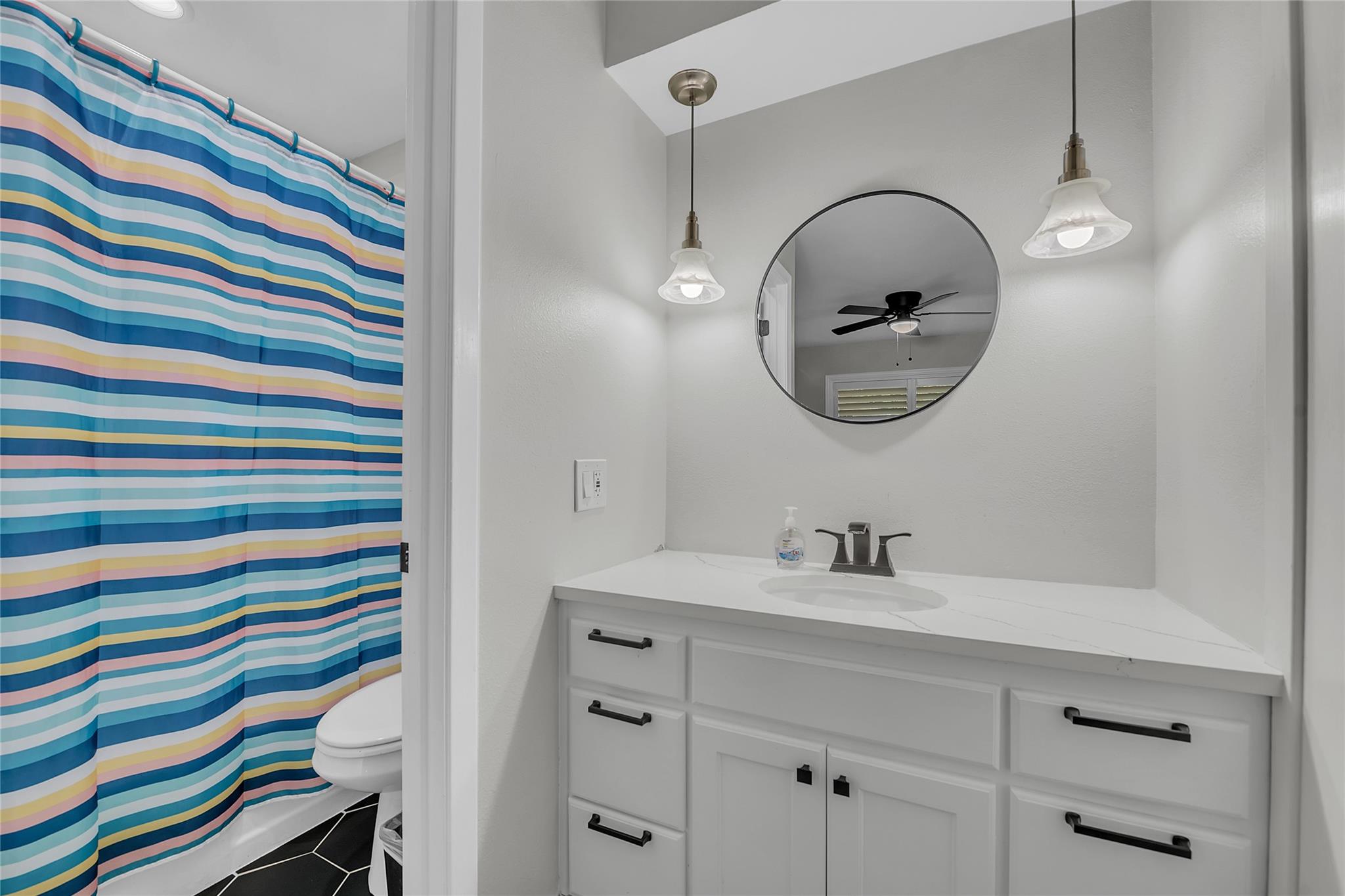 3400 Laguna Dr, Austin, TX 78741