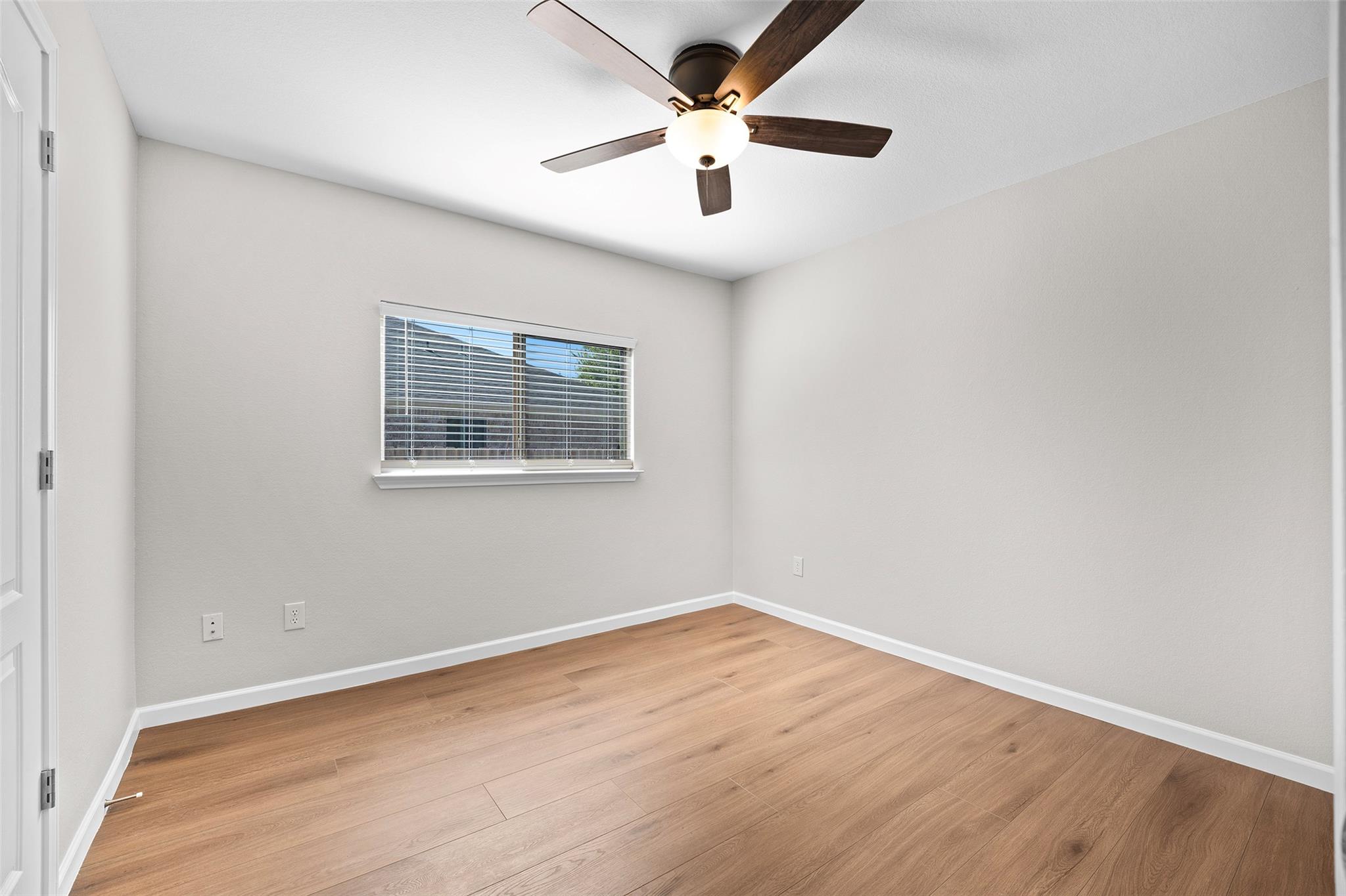 300 Leanne Dr, Georgetown, TX 78633