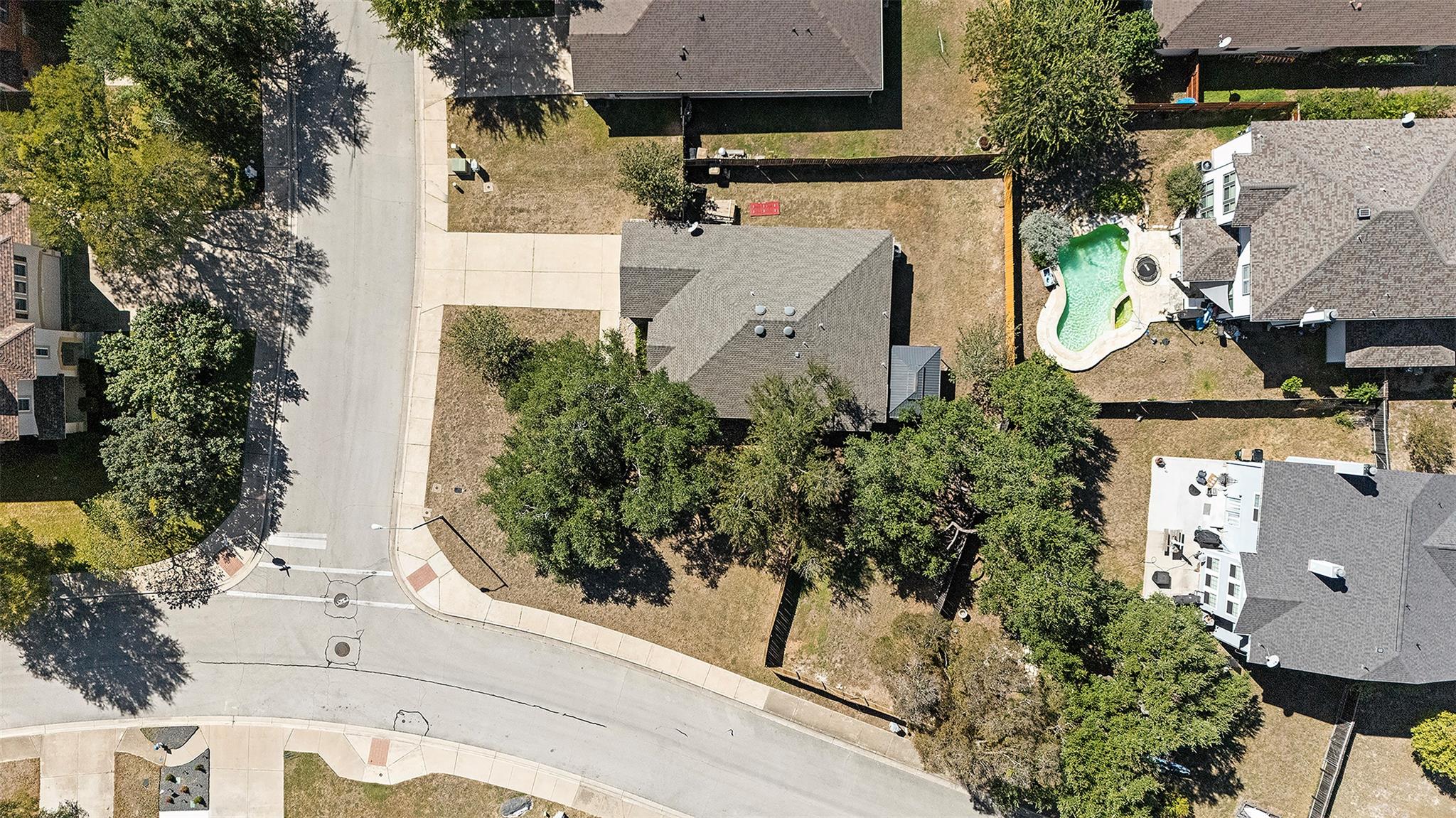 300 Leanne Dr, Georgetown, TX 78633