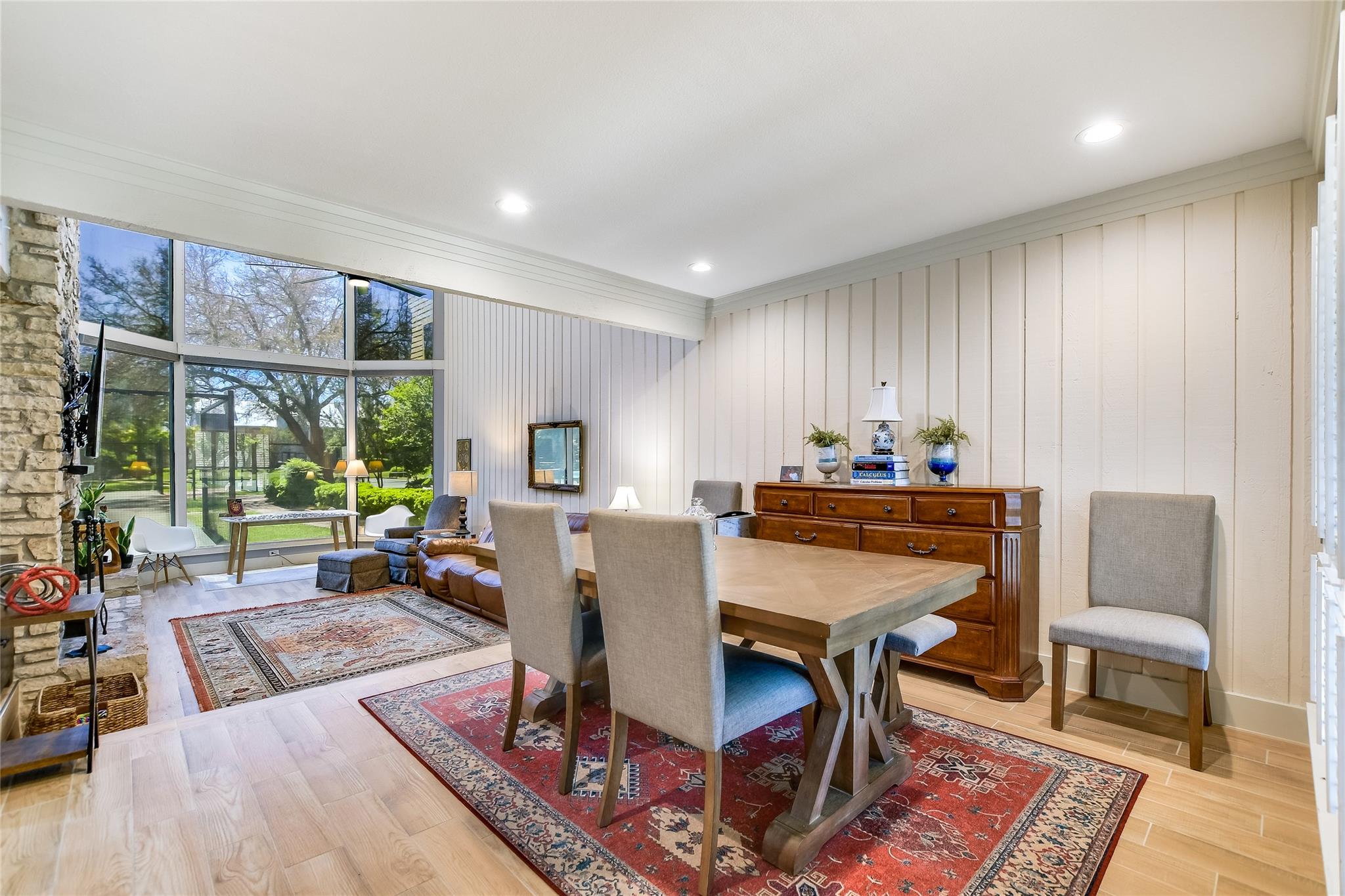 118 World Of Tennis Sq, Lakeway, TX 78738