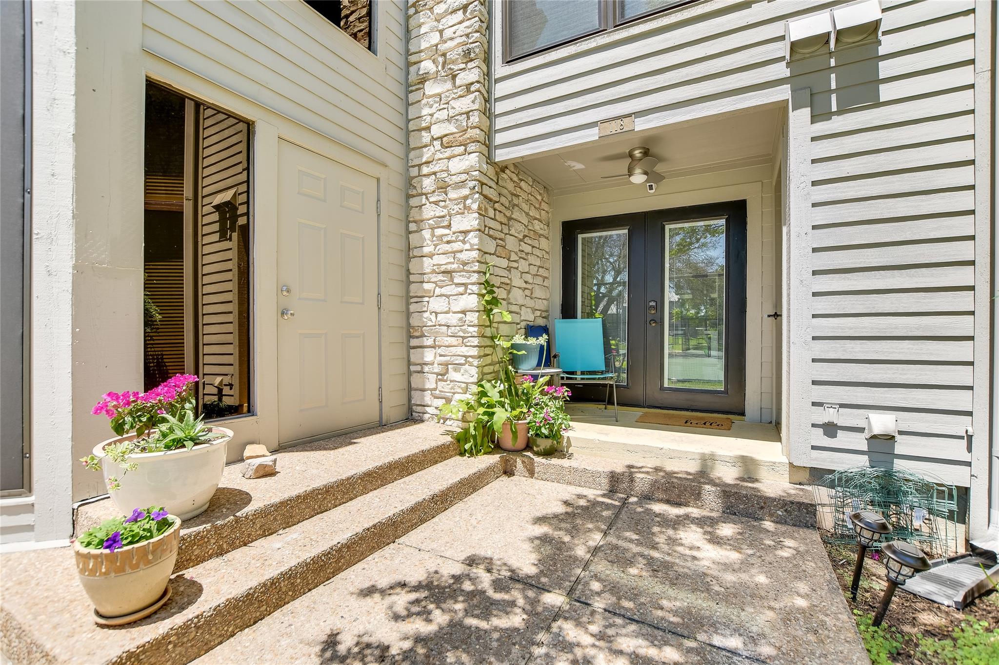 118 World Of Tennis Sq, Lakeway, TX 78738