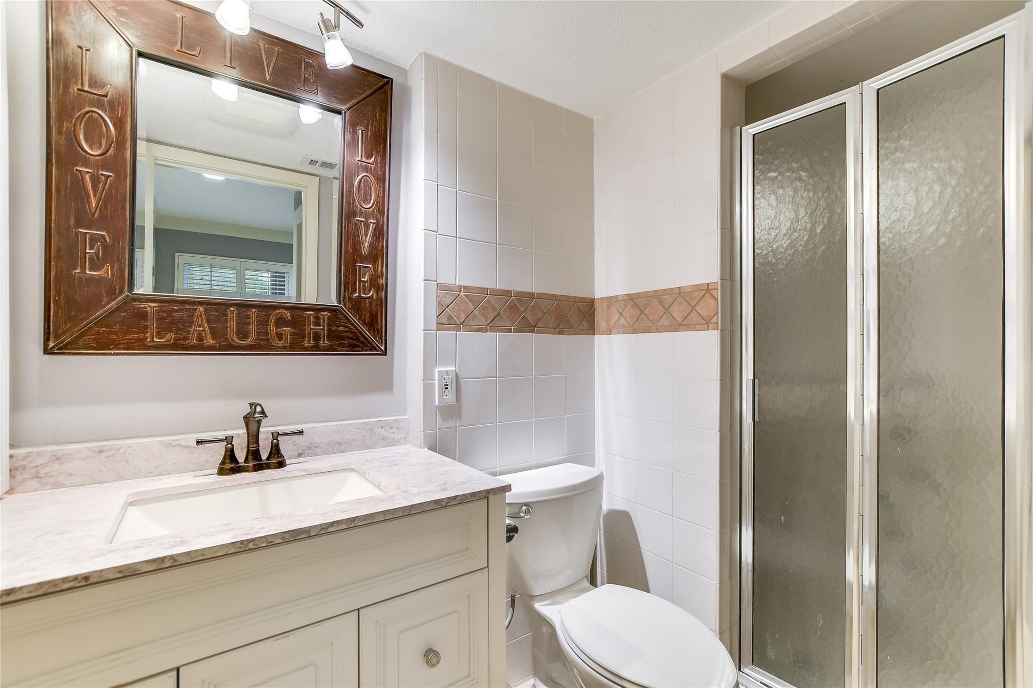 118 World Of Tennis Sq, Lakeway, TX 78738