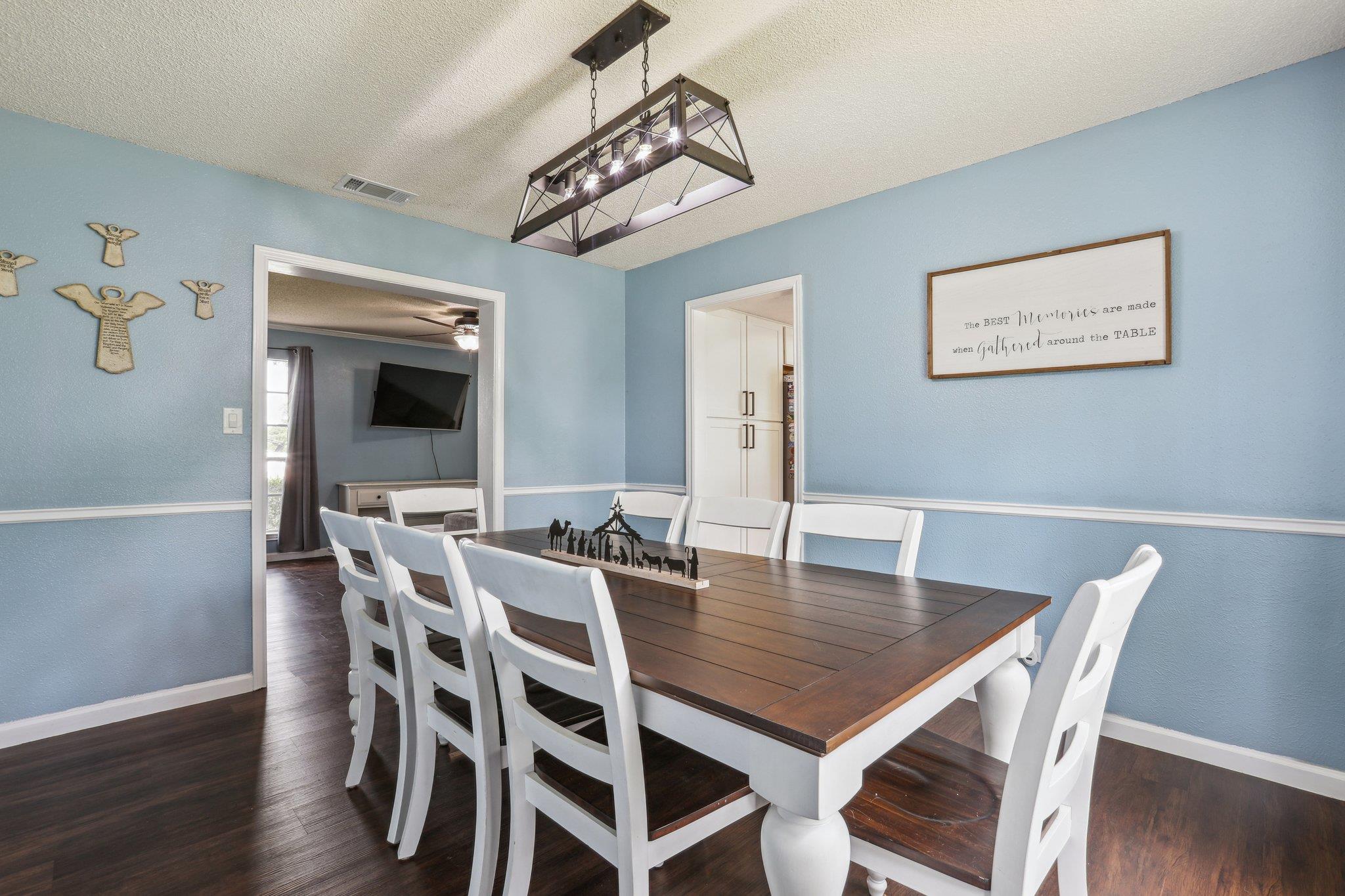 126 Kukui Ct, Bastrop, TX 78602