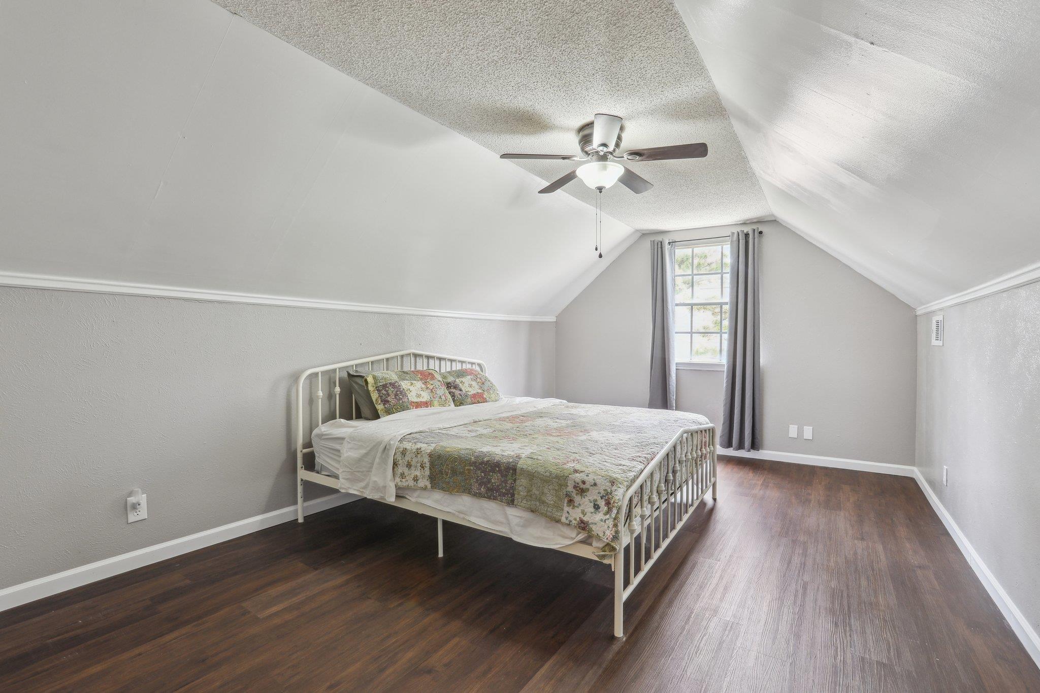 126 Kukui Ct, Bastrop, TX 78602