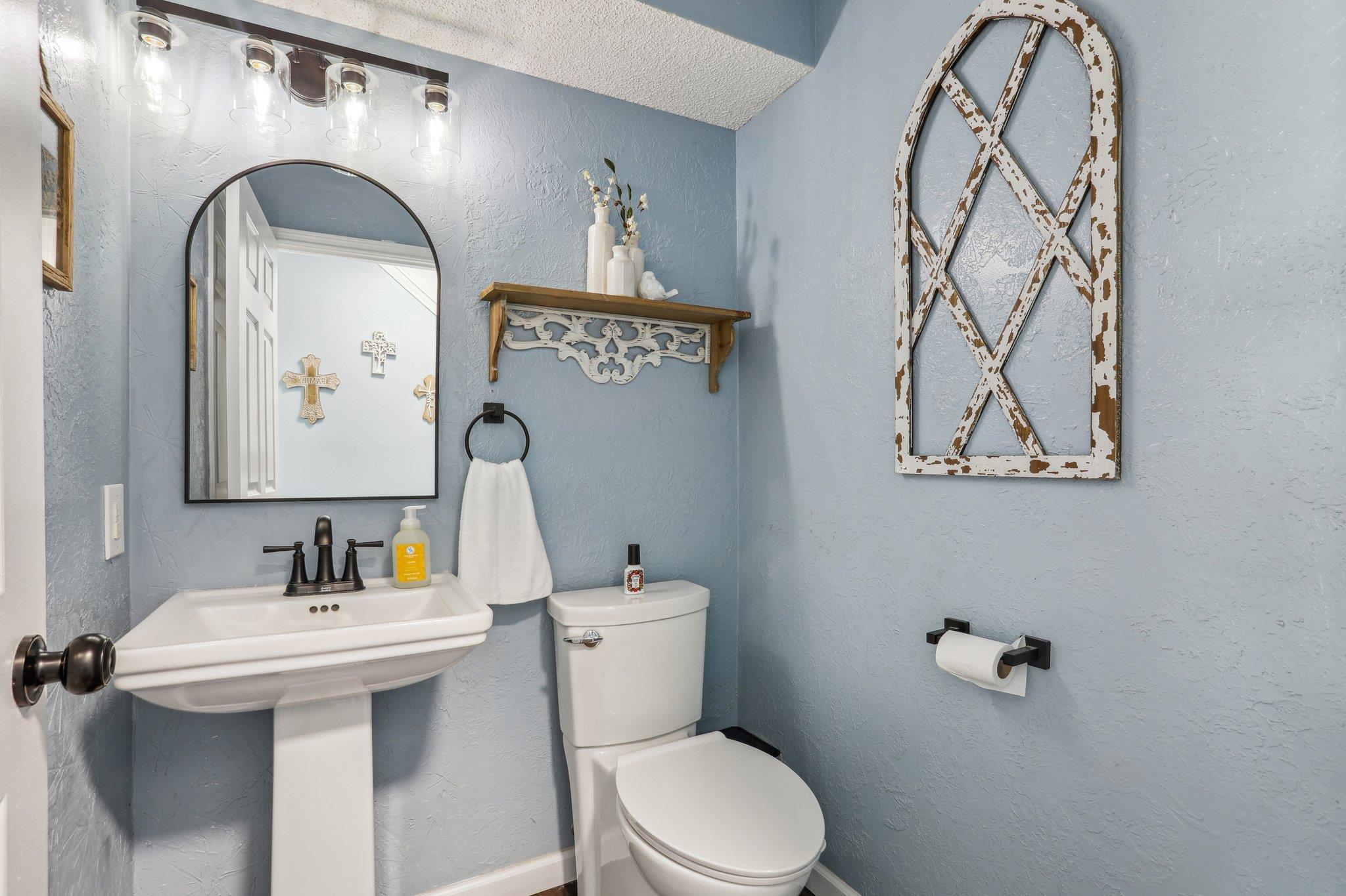 126 Kukui Ct, Bastrop, TX 78602