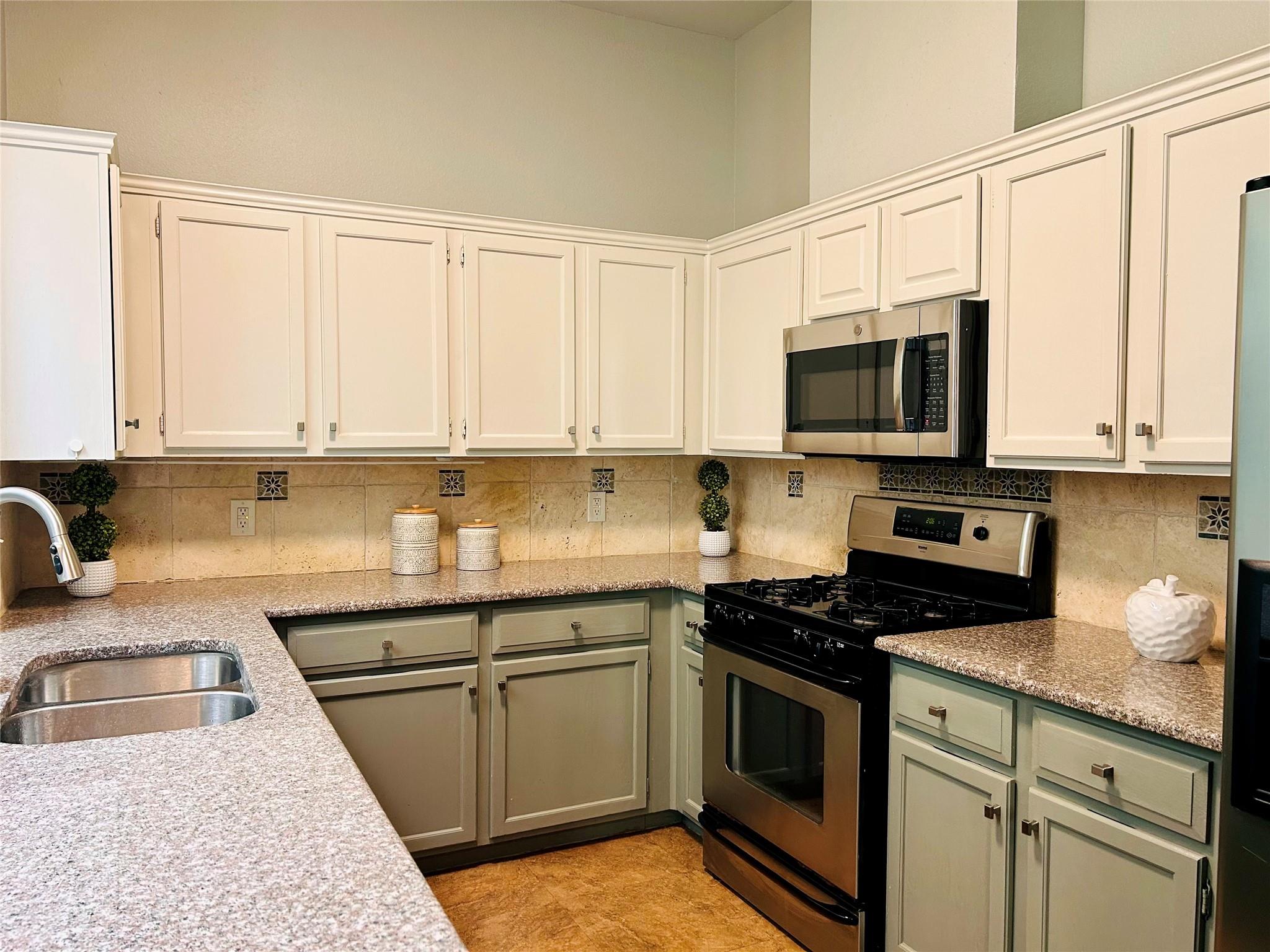 14900 Yellowleaf Trl, Austin, TX 78728