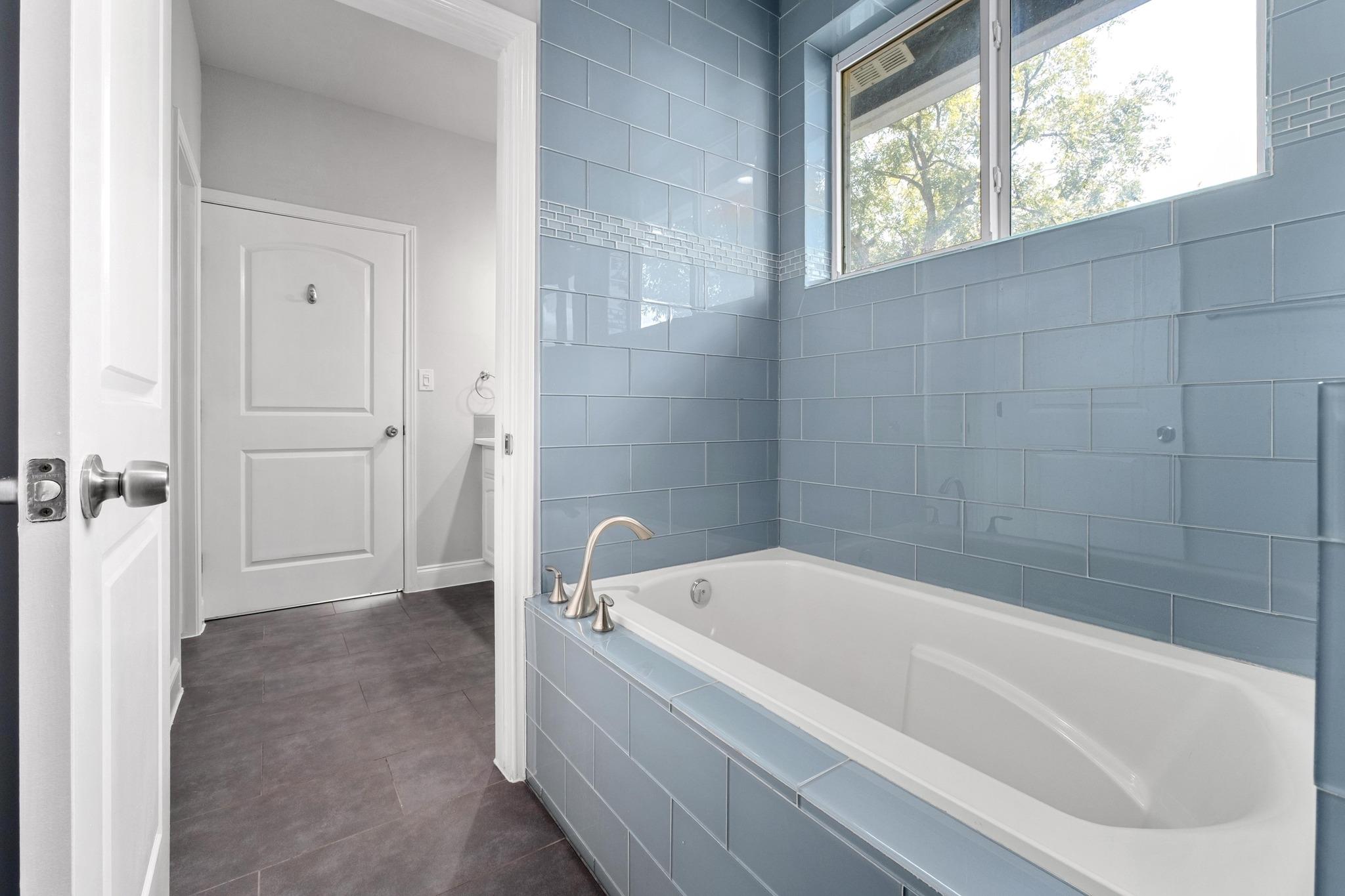 2311 Santa Rita St, Austin, TX 78702