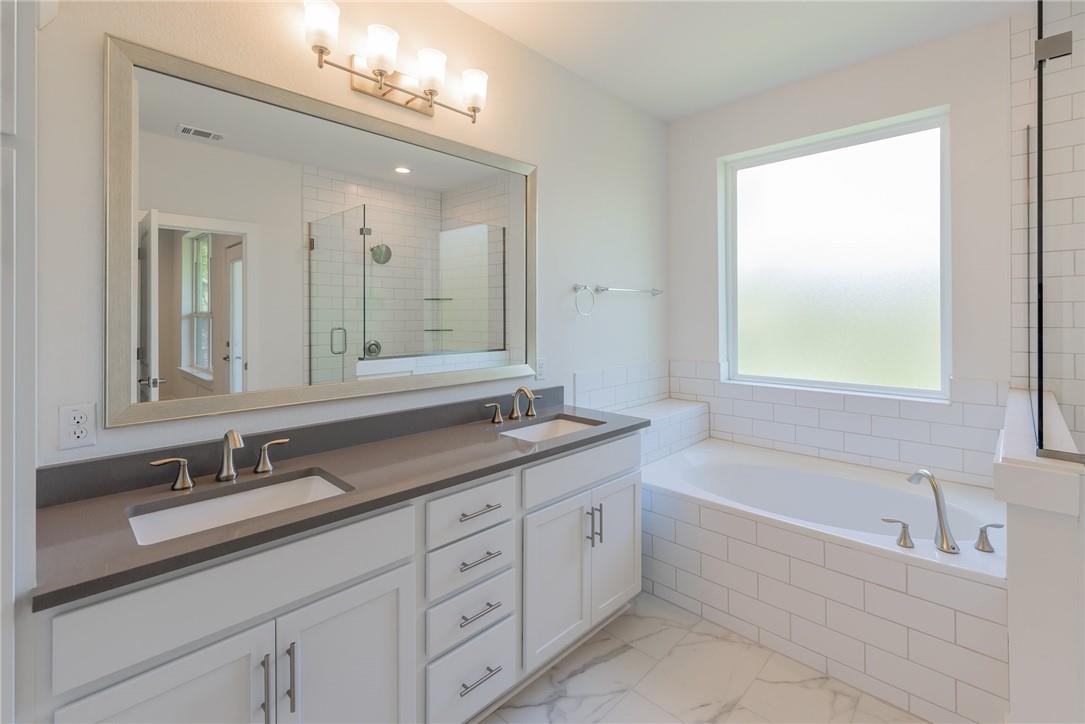 1617 Woodwind Ln, Austin, TX 78758