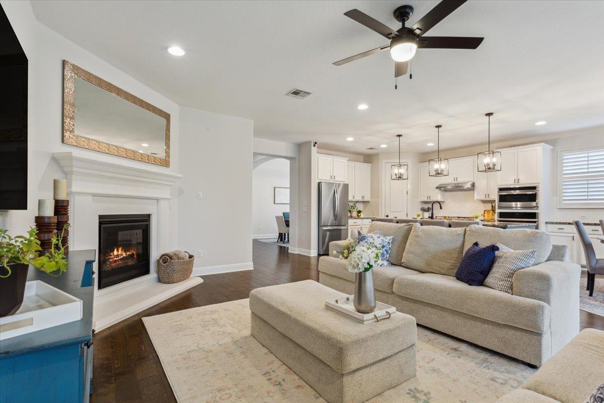 3128 Desert Shade Bnd, Leander, TX 78641