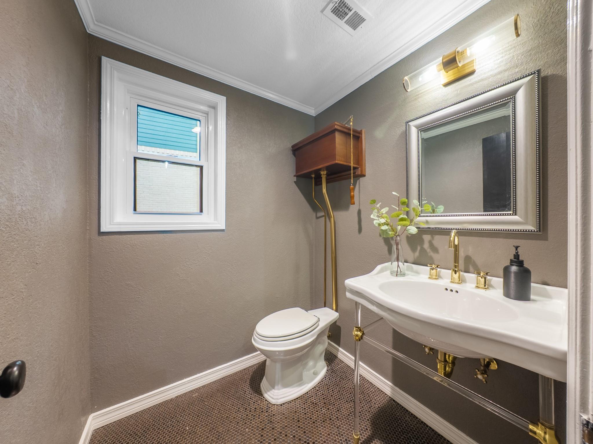 4703 Hickory Holw, Austin, TX 78731