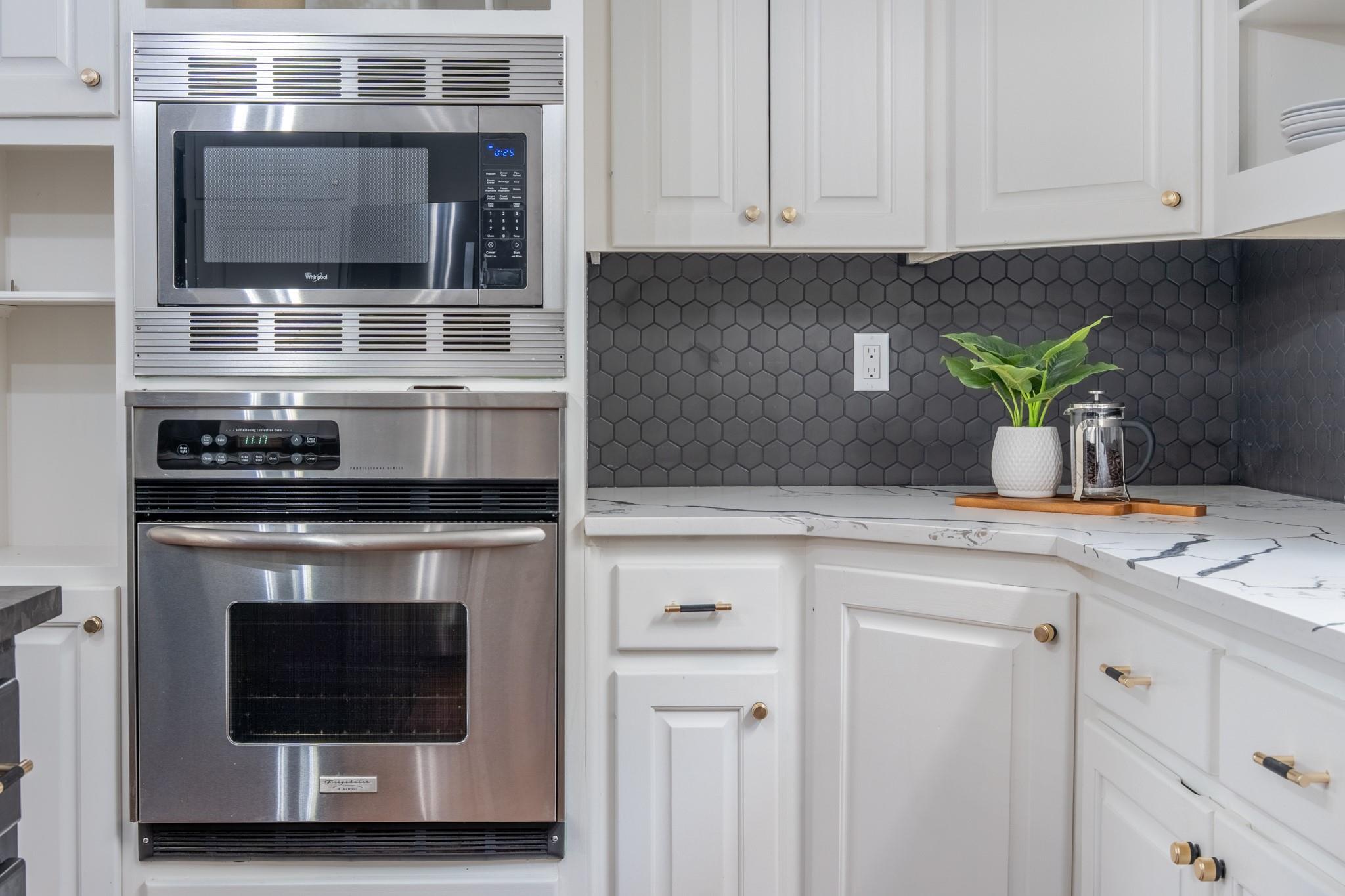 4703 Hickory Holw, Austin, TX 78731