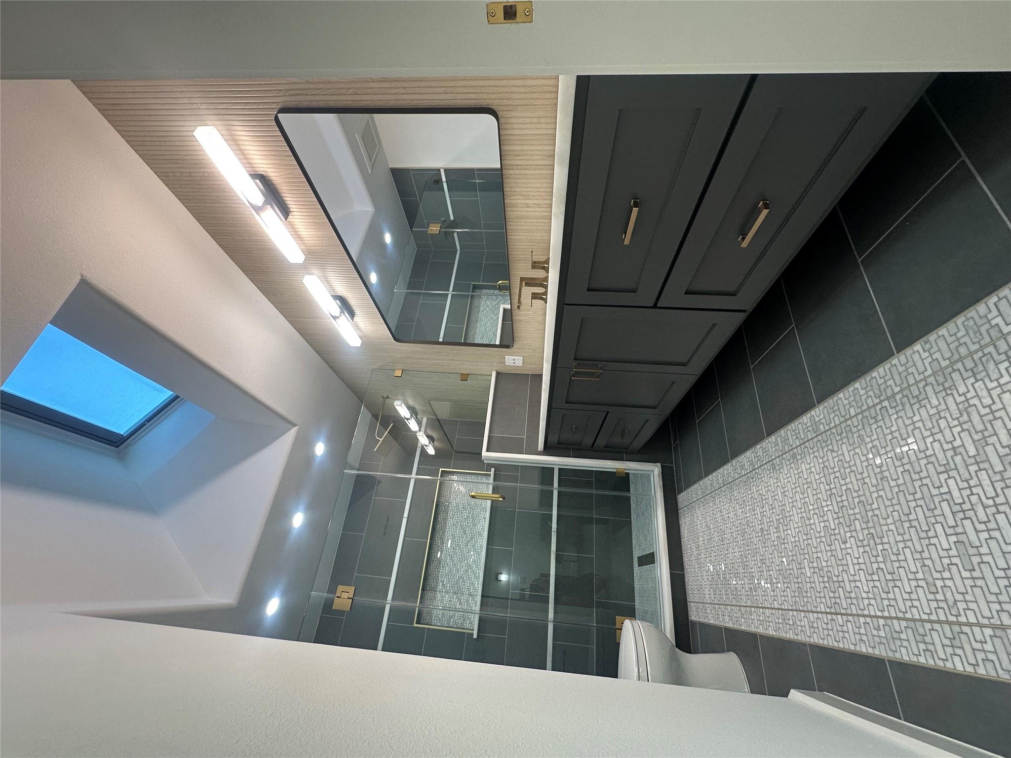 4910 Woodcreek Rd, Austin, TX 78749