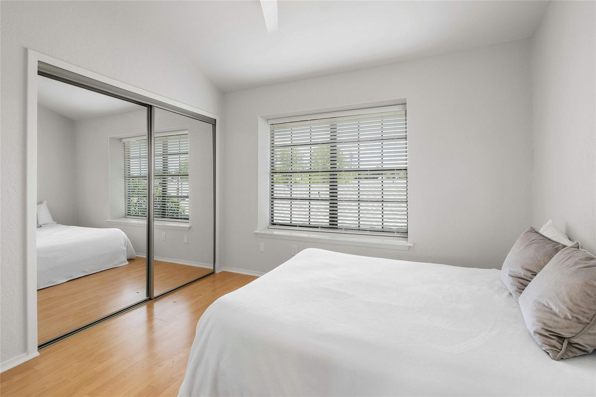 2215 Post Rd # 2033, Austin, TX 78704