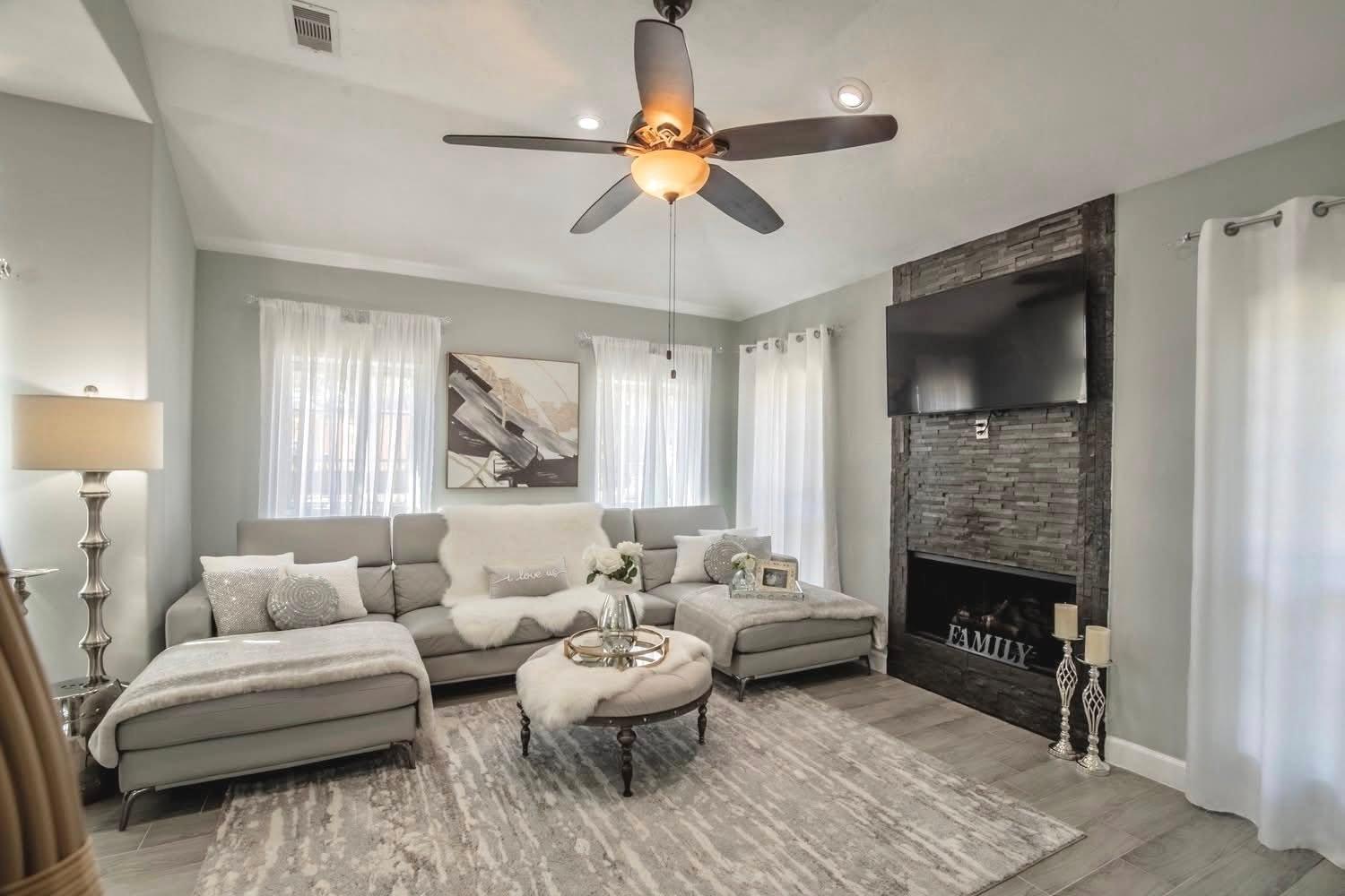 21310 Atascocita Point Dr, Humble, TX 77346