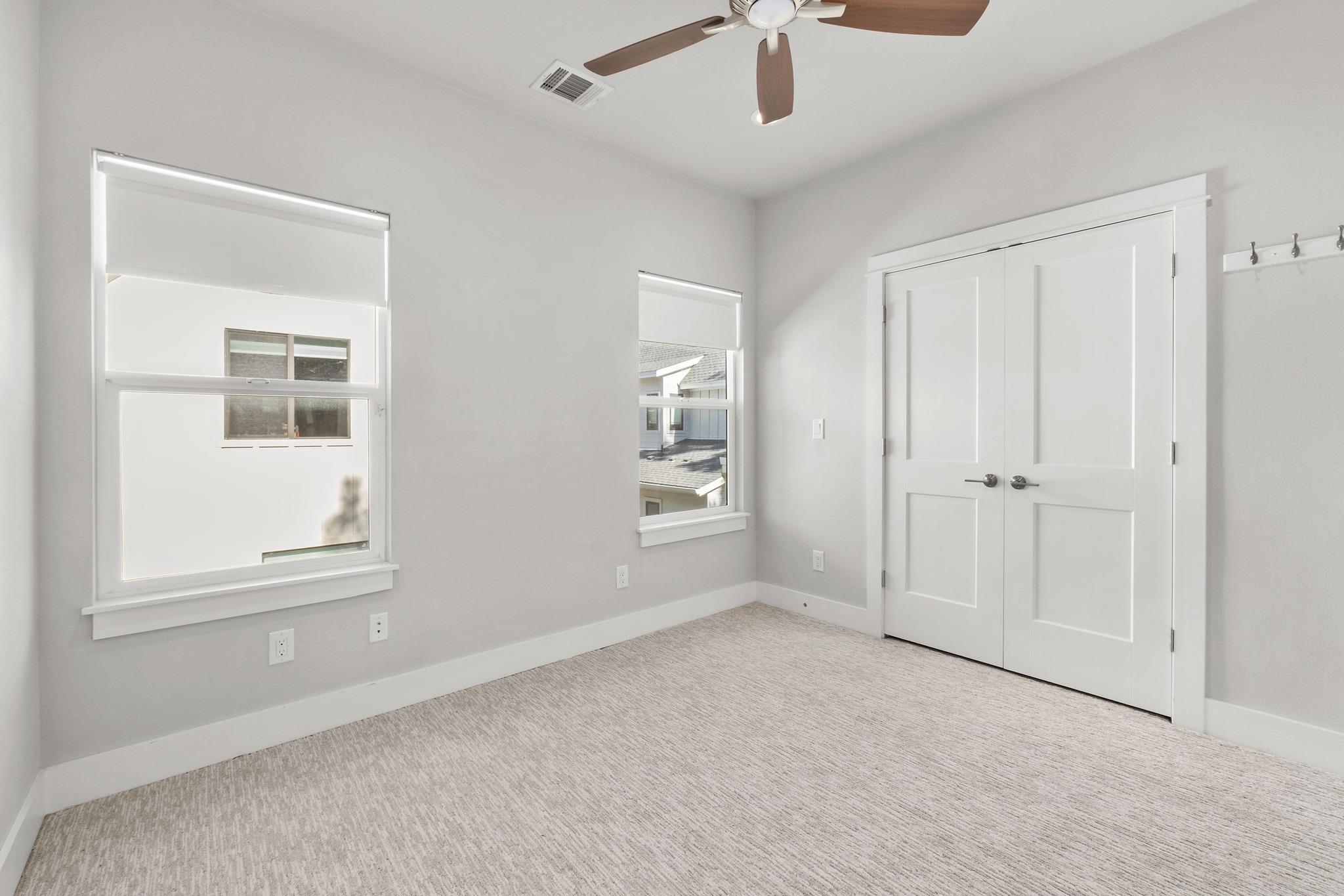 2209 Willow St # B, Austin, TX 78702