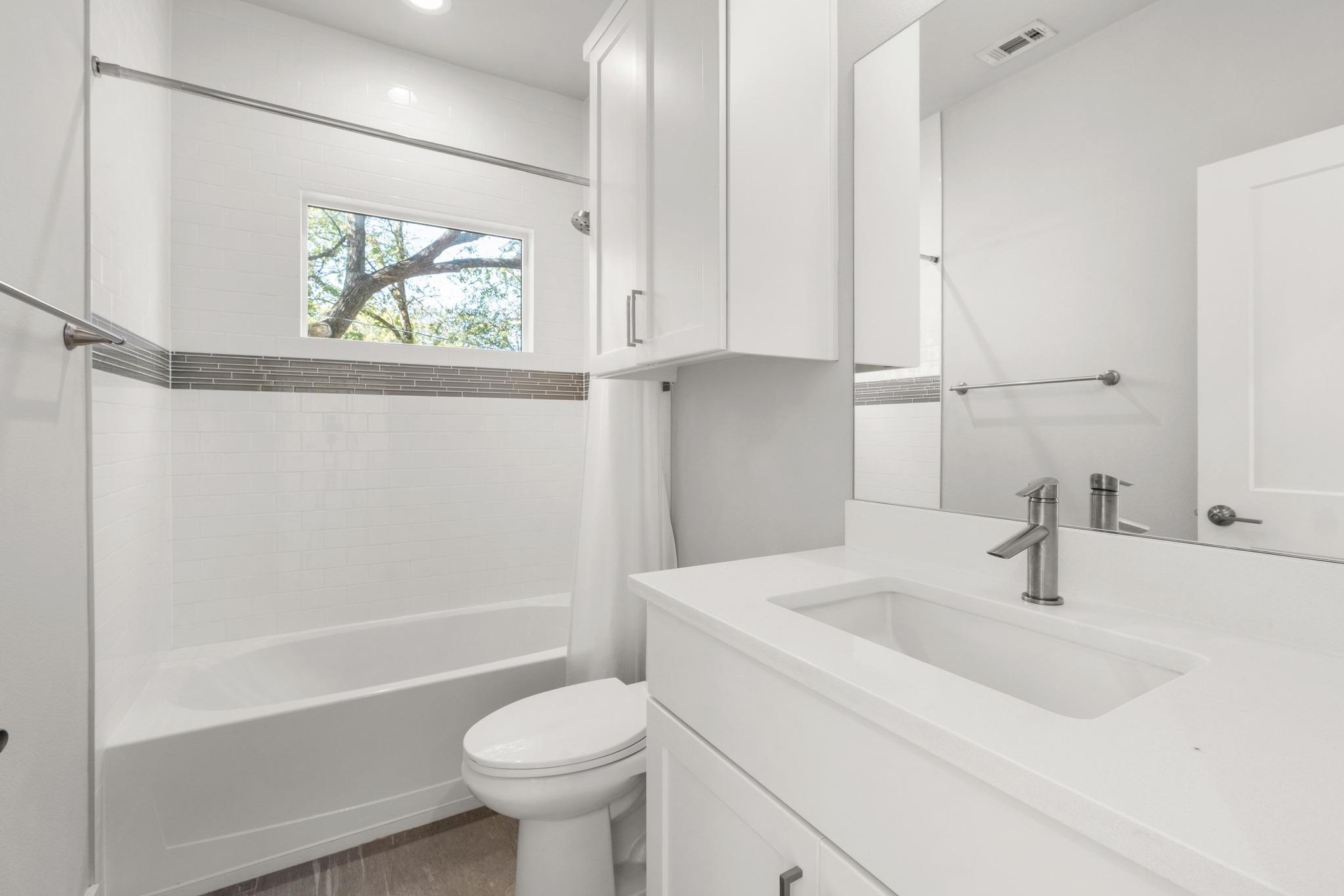 2209 Willow St # B, Austin, TX 78702