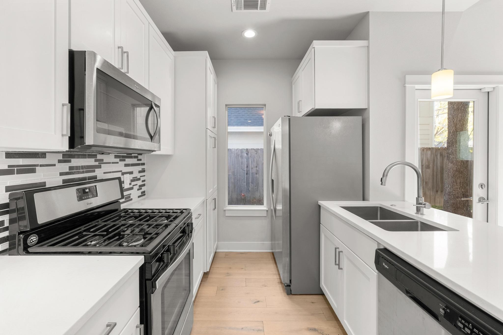 2209 Willow St # B, Austin, TX 78702