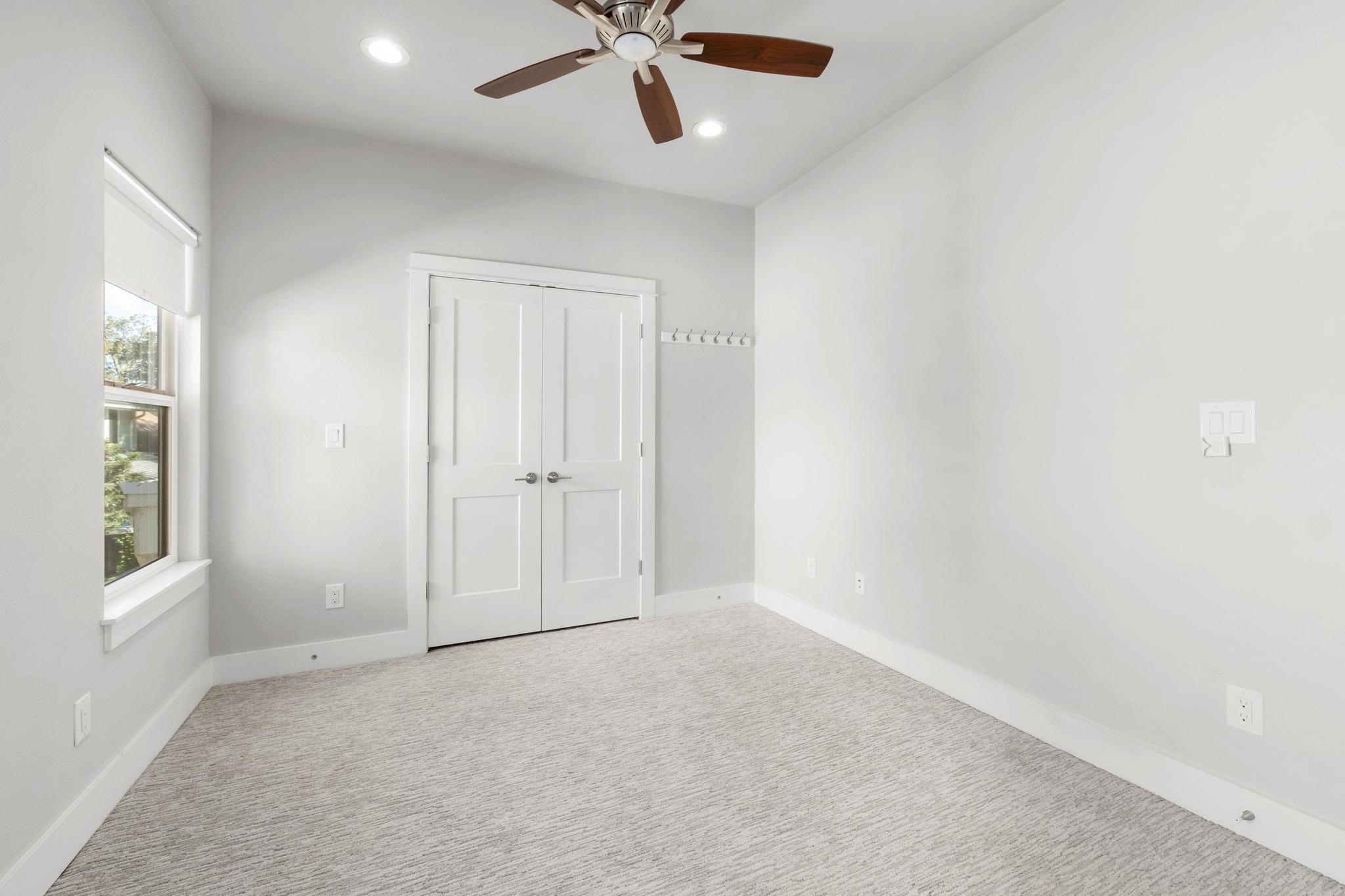 2209 Willow St # B, Austin, TX 78702