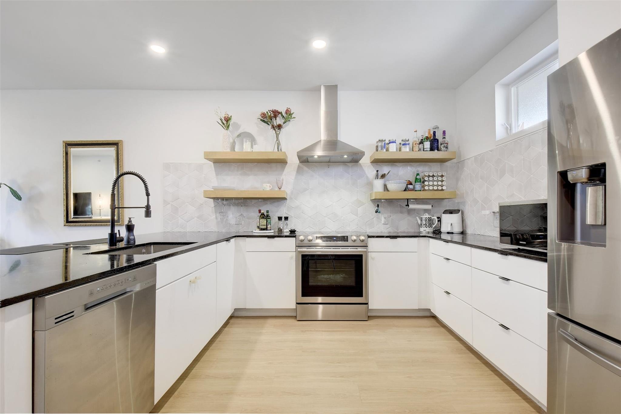 2709 E. 5th St # 2303, Austin, TX 78702