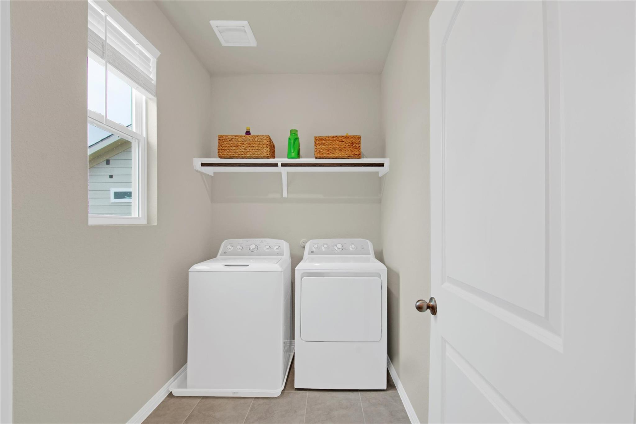 124 Barret Dr, Liberty Hill, TX 78642