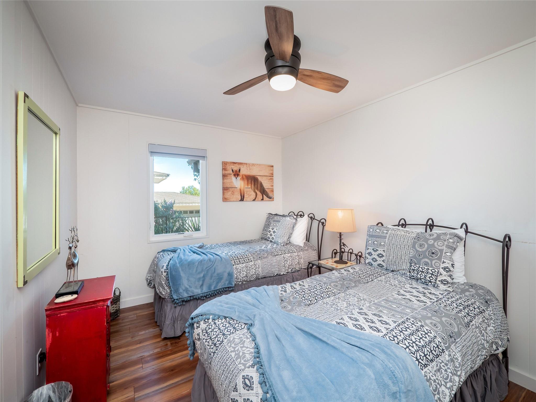 427 Coventry Rd, Spicewood, TX 78669