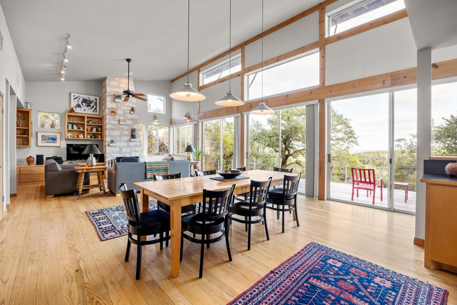 1401 Red Hawk Rd, Wimberley, TX 78676