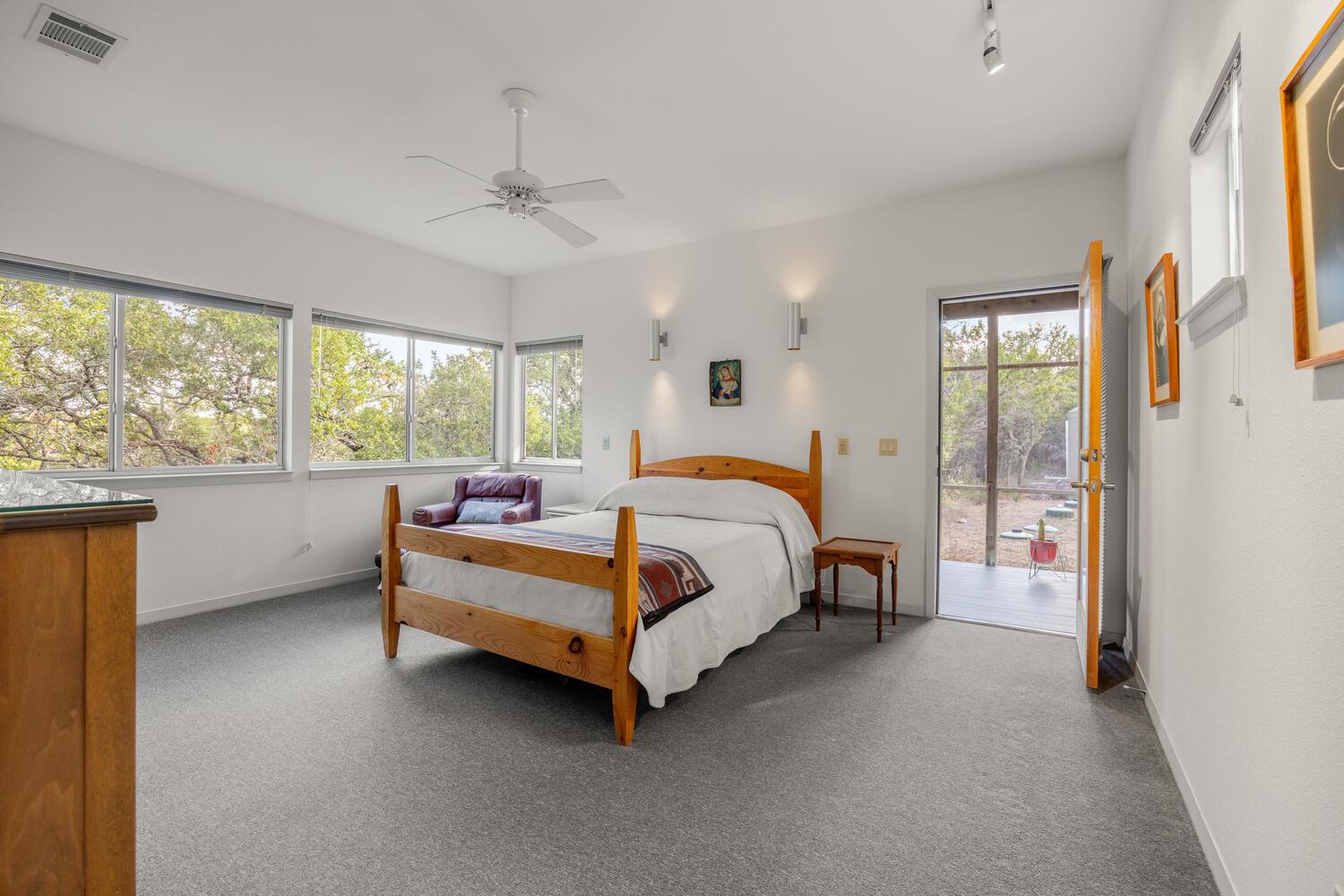 1401 Red Hawk Rd, Wimberley, TX 78676