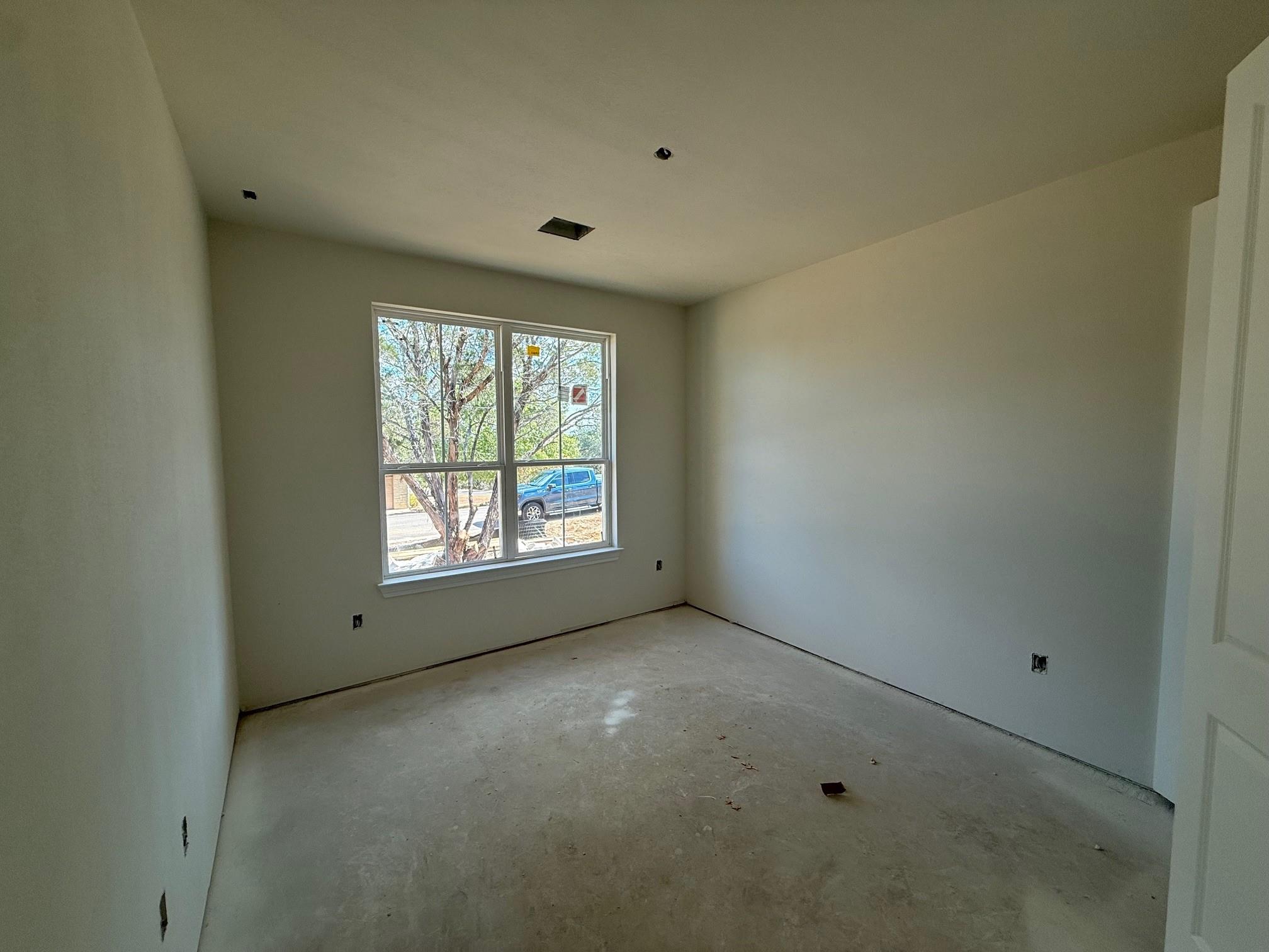 112 Broken Bow St, Horseshoe Bay, TX 78657