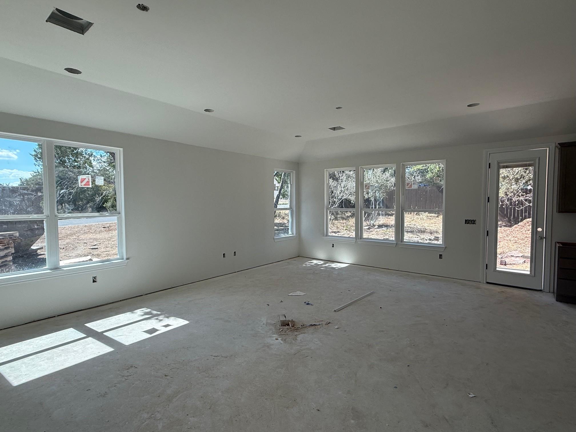 112 Broken Bow St, Horseshoe Bay, TX 78657