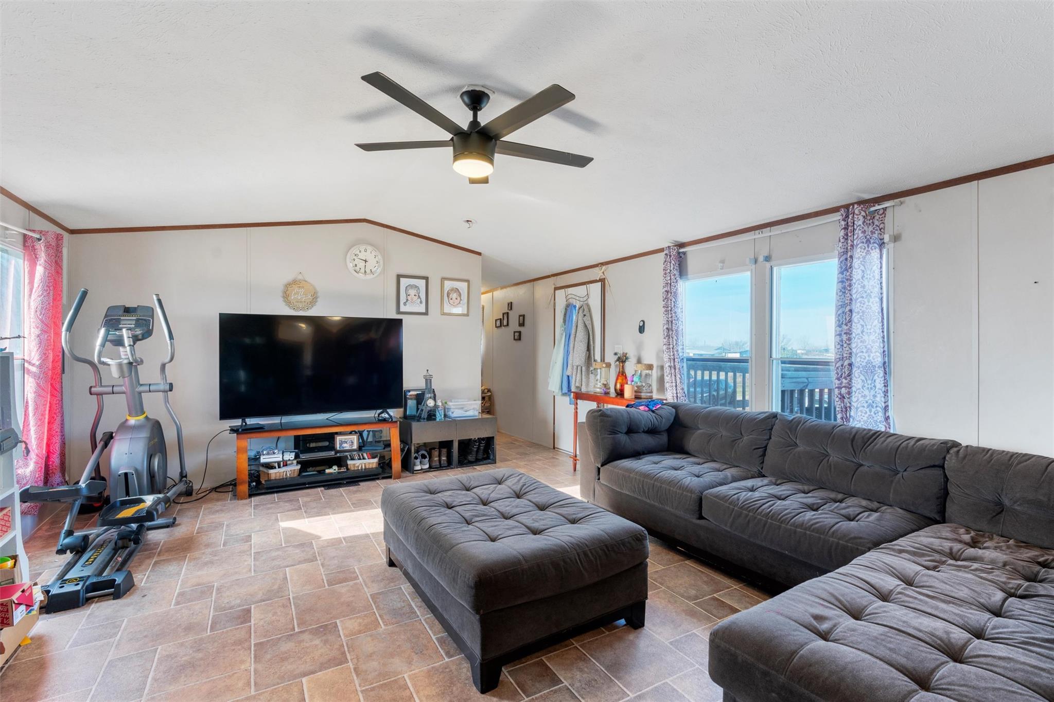 16629 Manda Carlson Rd, Manor, TX 78653