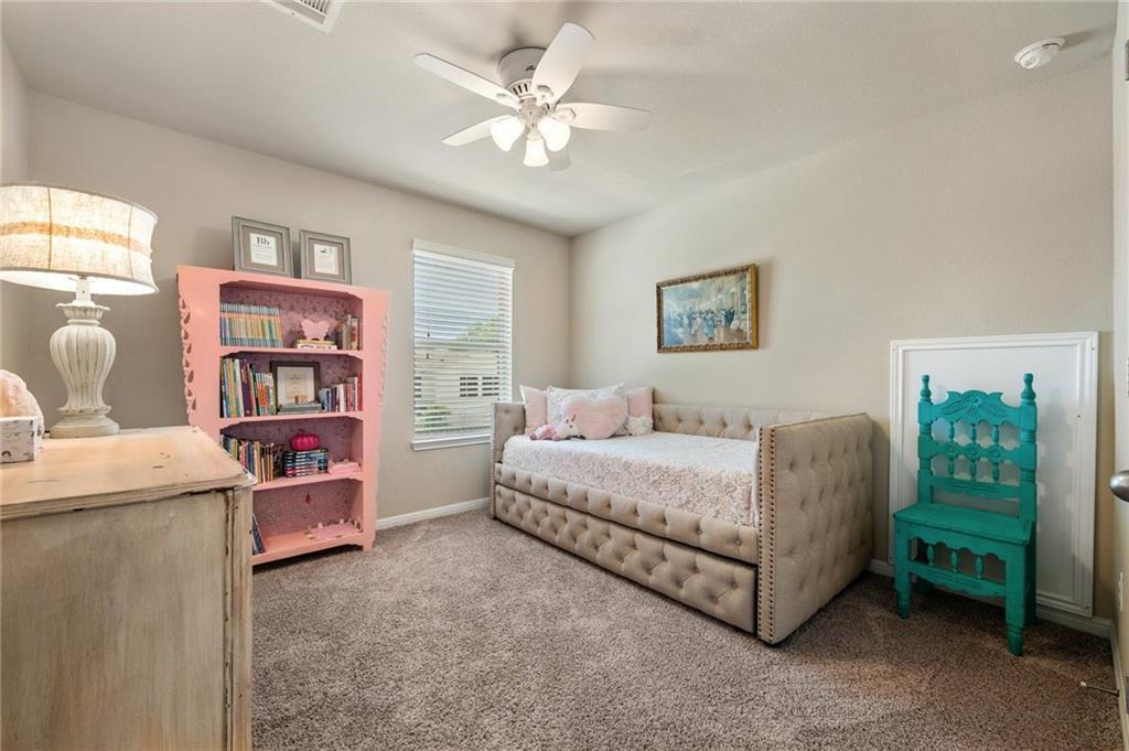 109 Hunts Link Rd, Dripping Springs, TX 78620