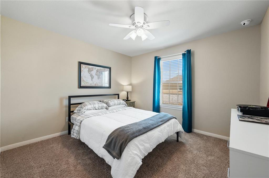 109 Hunts Link Rd, Dripping Springs, TX 78620