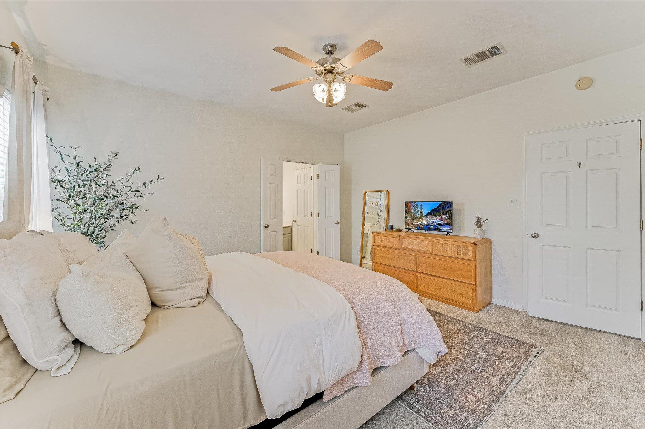 9302 Brents Elm Dr, Austin, TX 78744