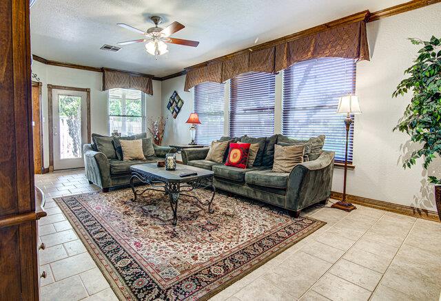 7712 Earp Way, Austin, TX 78729