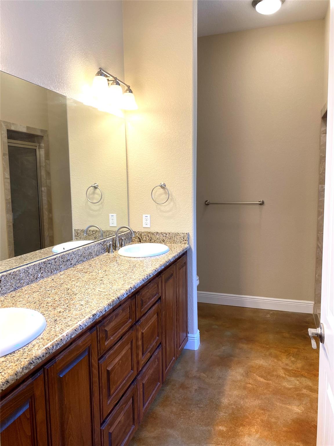 132 Akaloa Dr, Bastrop, TX 78602