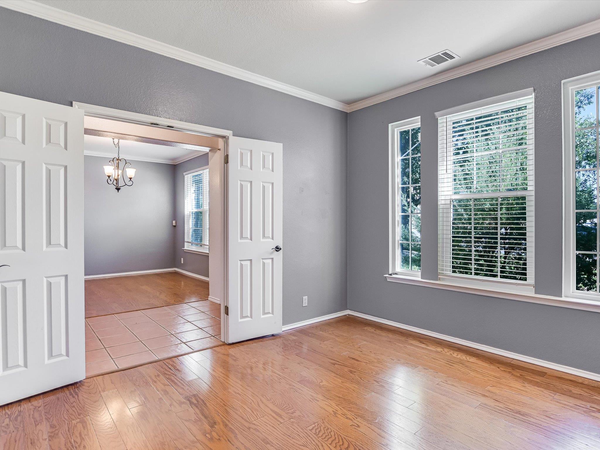 19910 Kennemer Dr, Pflugerville, TX 78660