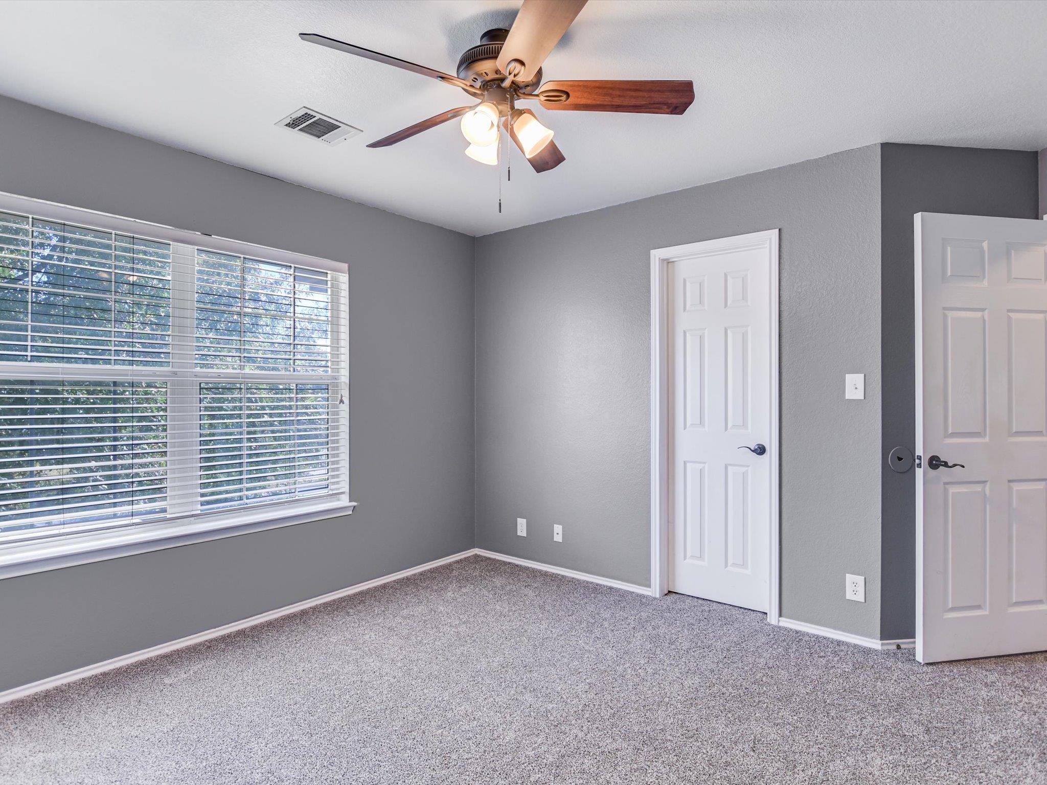 19910 Kennemer Dr, Pflugerville, TX 78660